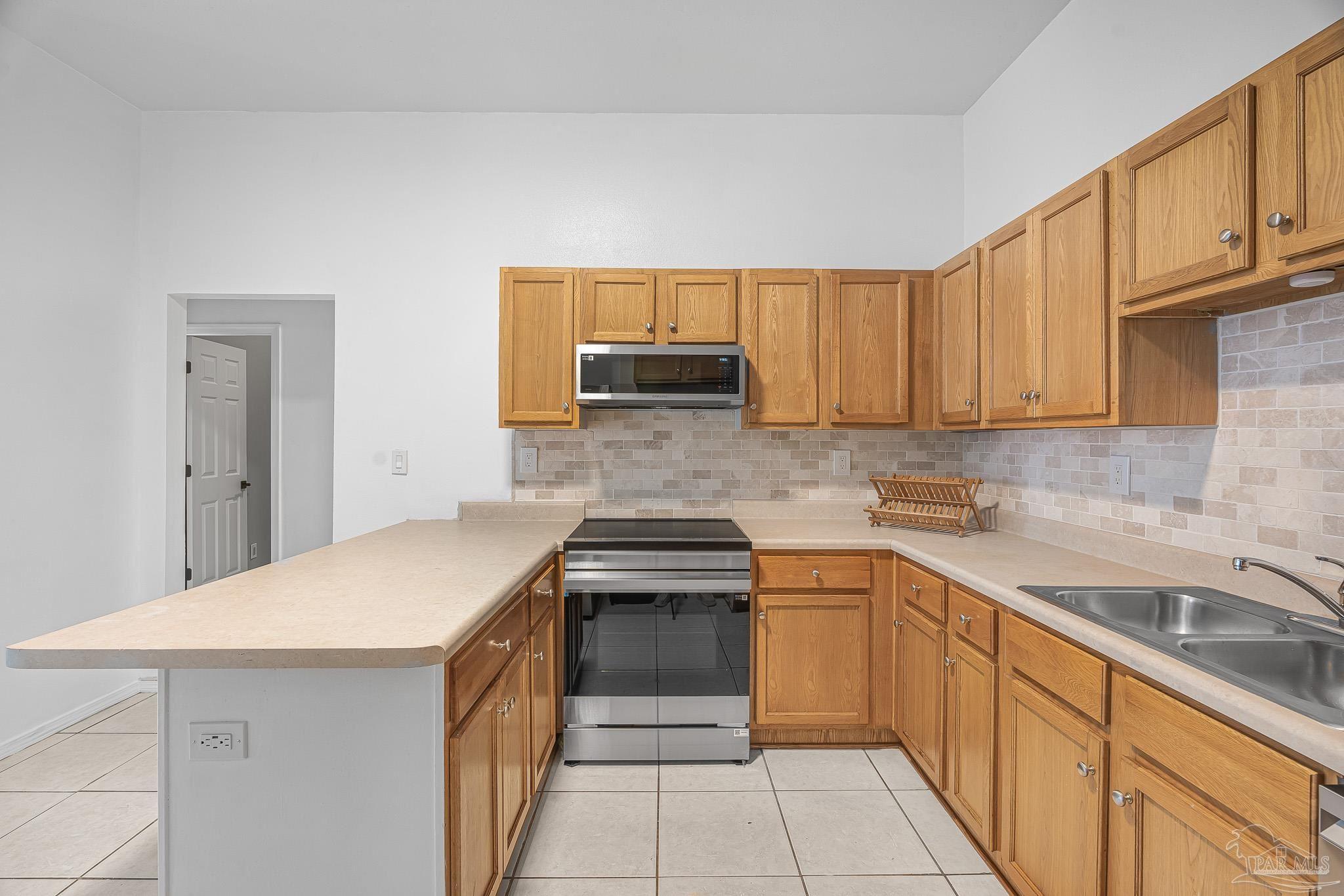 201 S Stillman Street # 112 Pensacola FL 32505