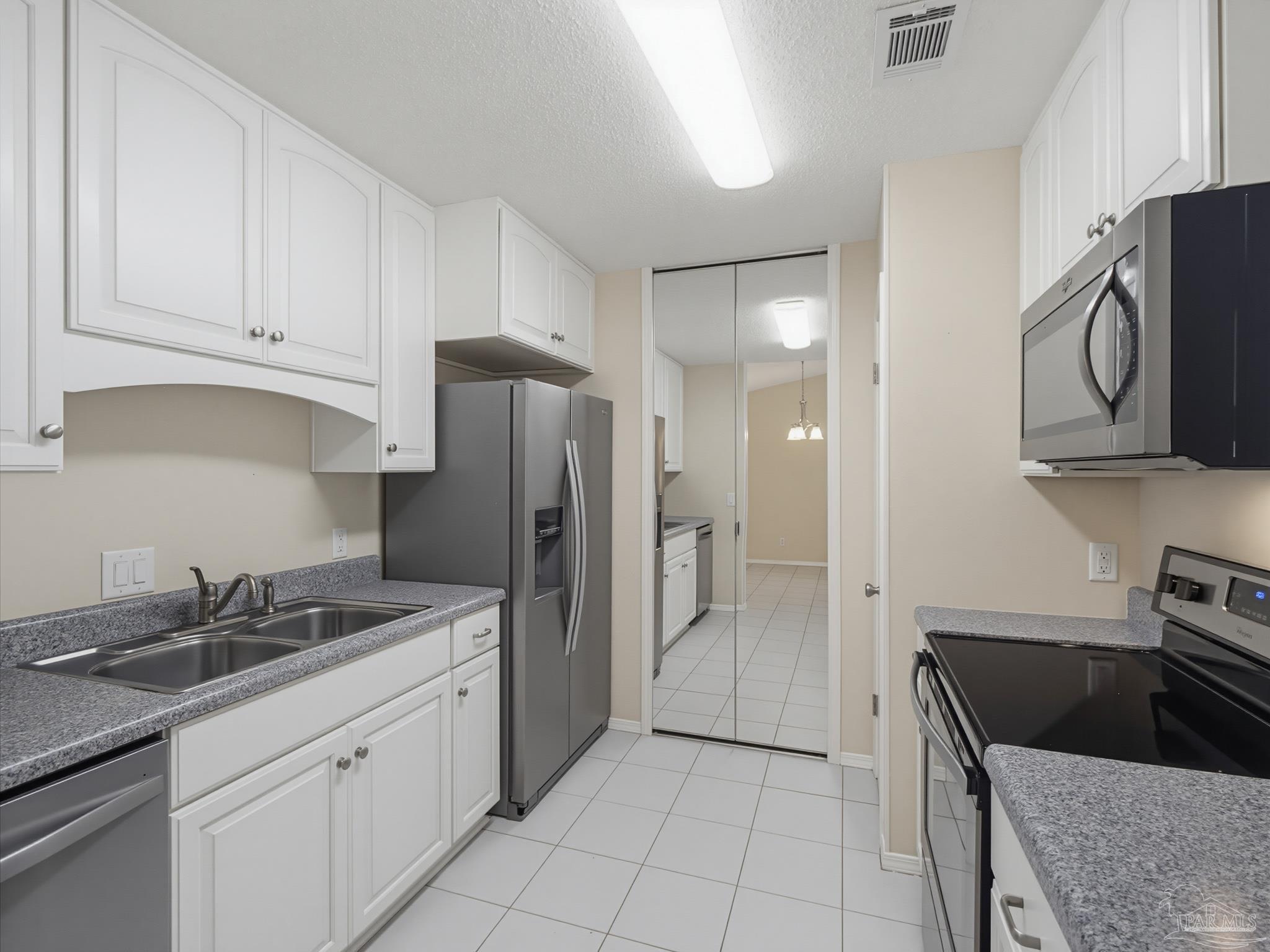 2299 Scenic Highway Pensacola FL 32503