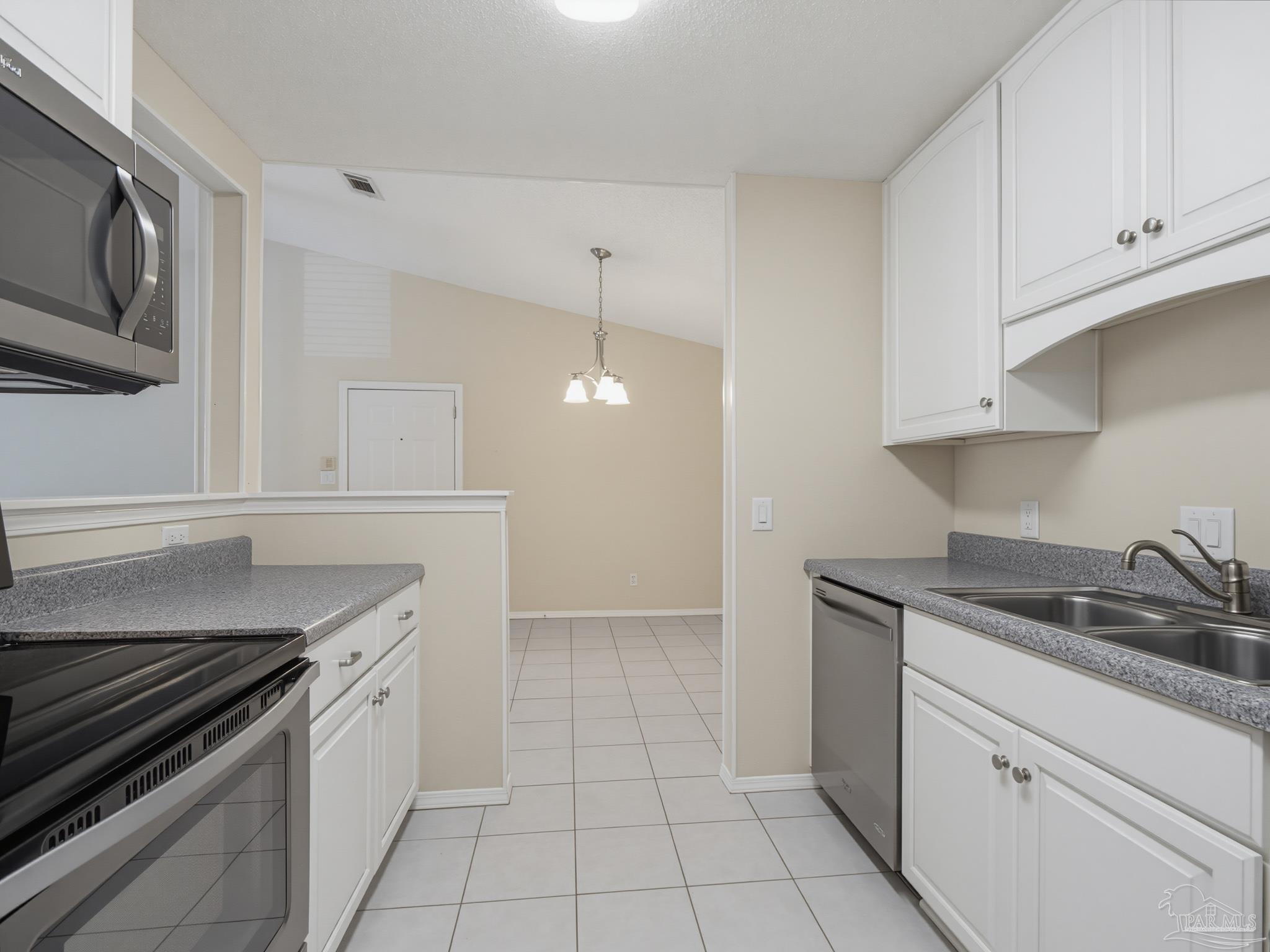2299 Scenic Highway Pensacola FL 32503