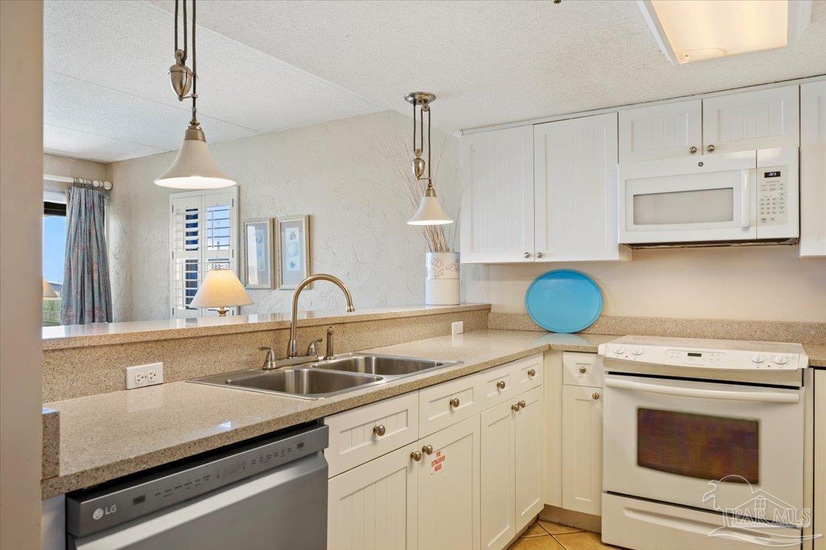 14623 Perdido Key Dr # 106 Pensacola FL 32507