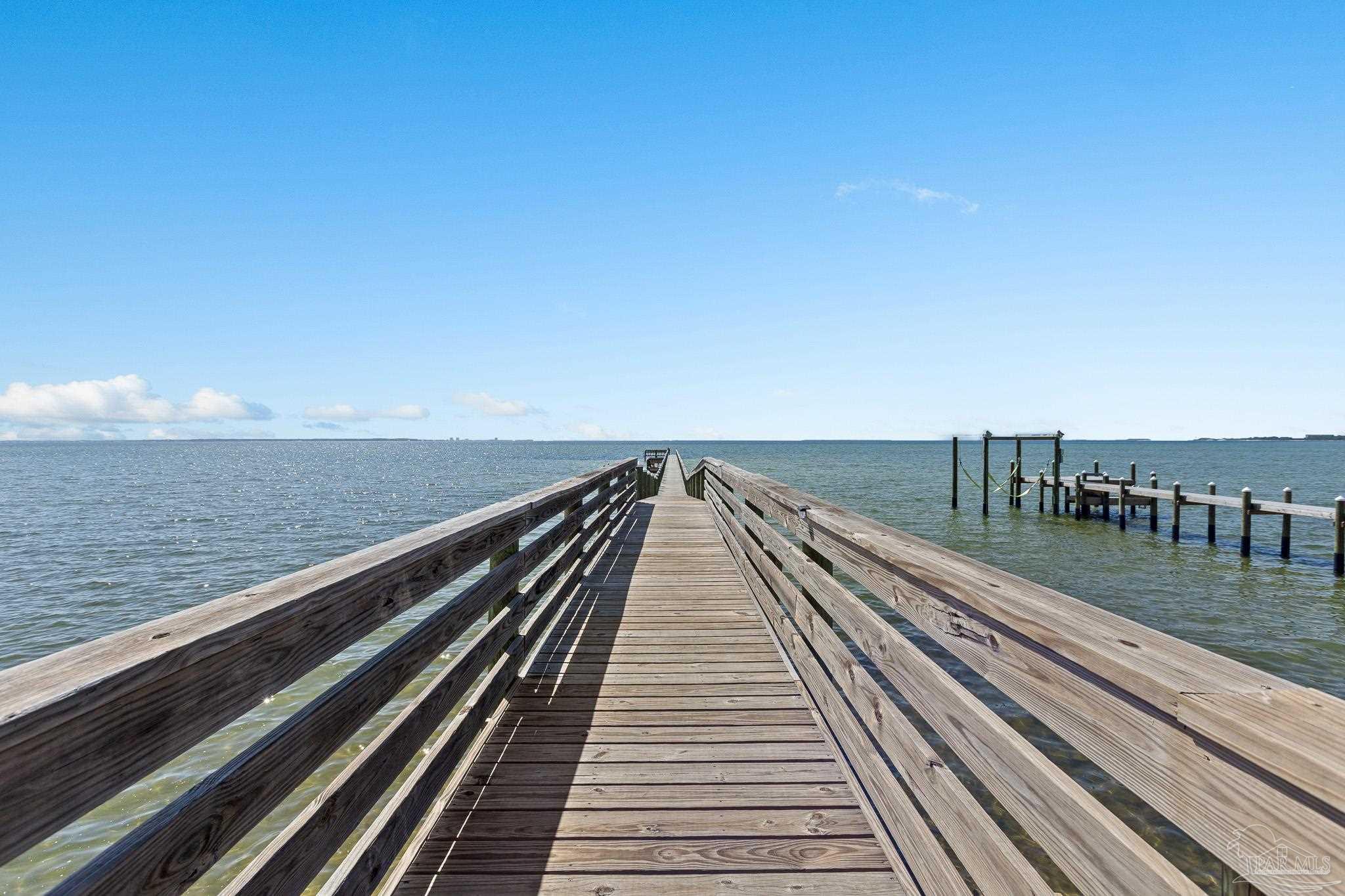 825 Bayshore Dr # 605 Pensacola FL 32507