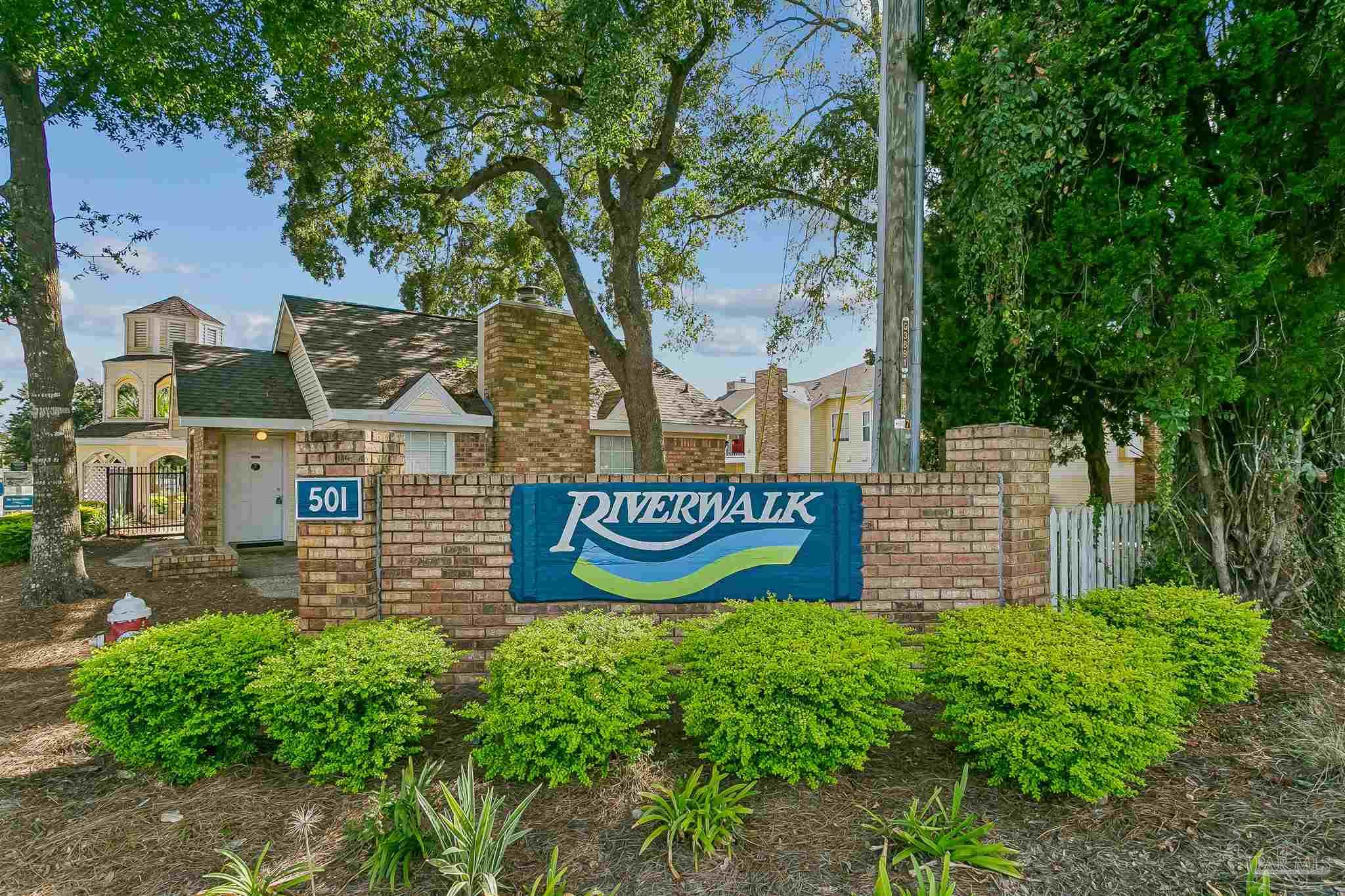 501 E Burgess Rd # F6 Pensacola FL 32504