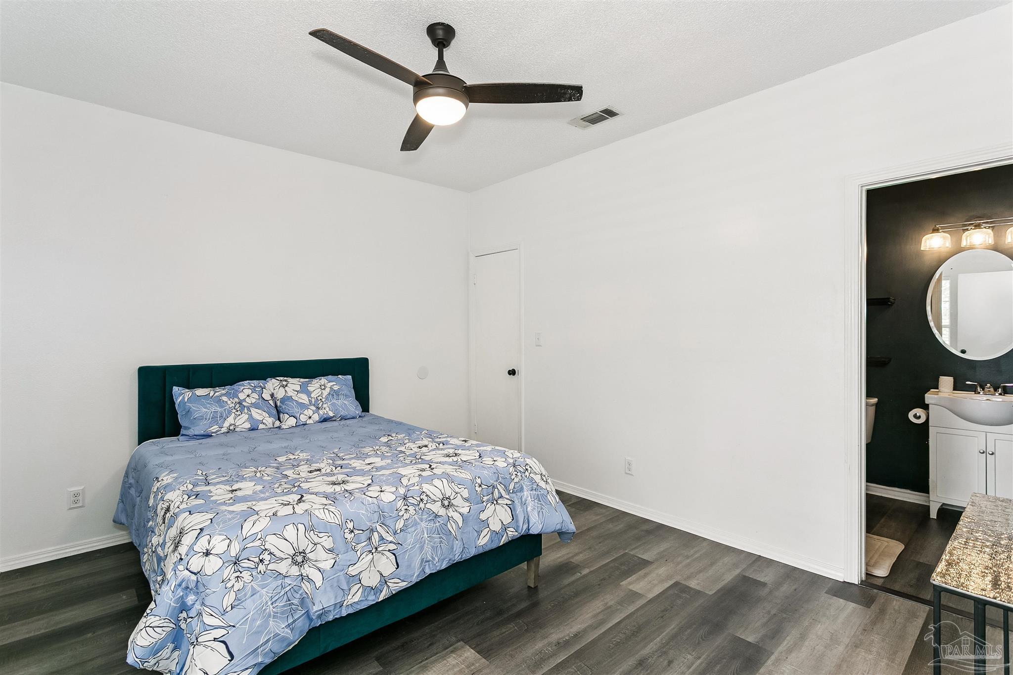 501 E Burgess Rd # F6 Pensacola FL 32504