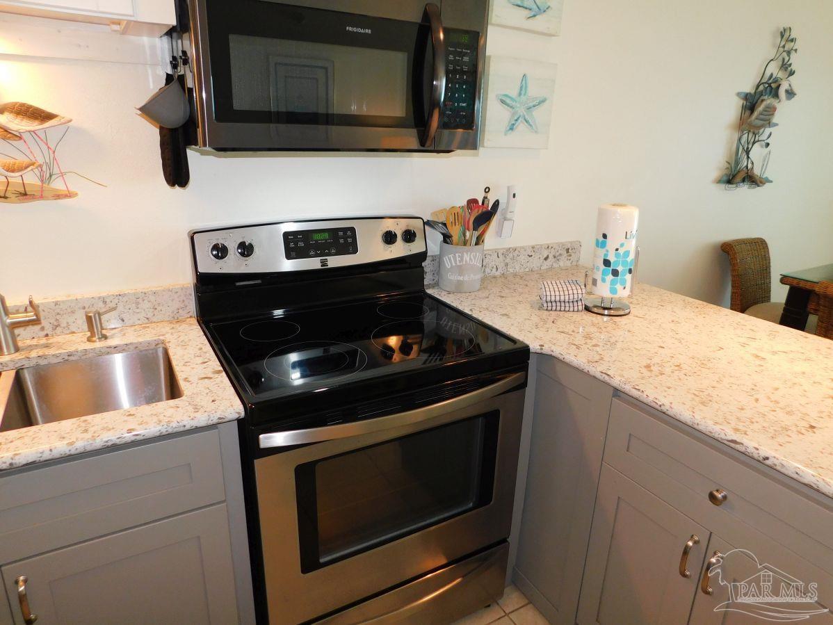 13785 Perdido Key Dr # 33 Pensacola FL 32507