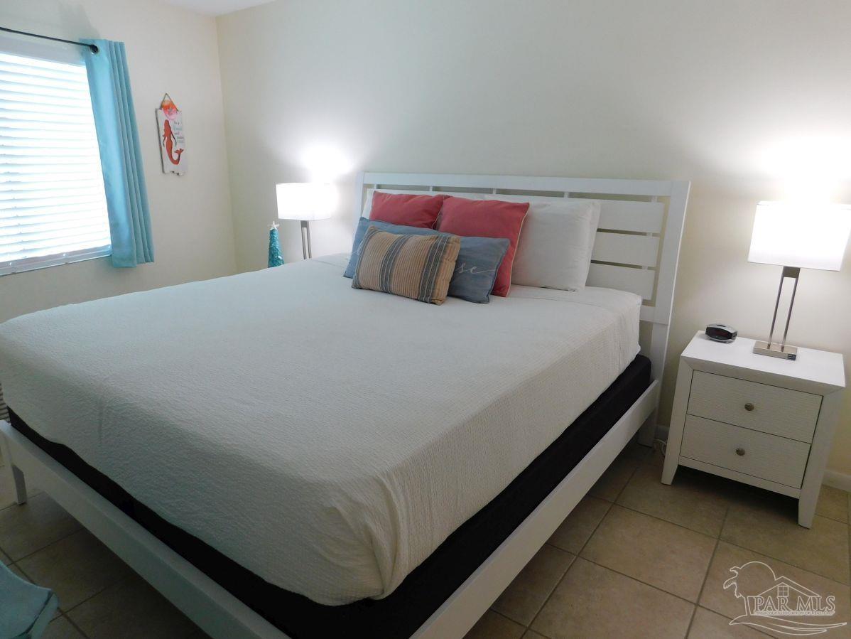 13785 Perdido Key Dr # 33 Pensacola FL 32507