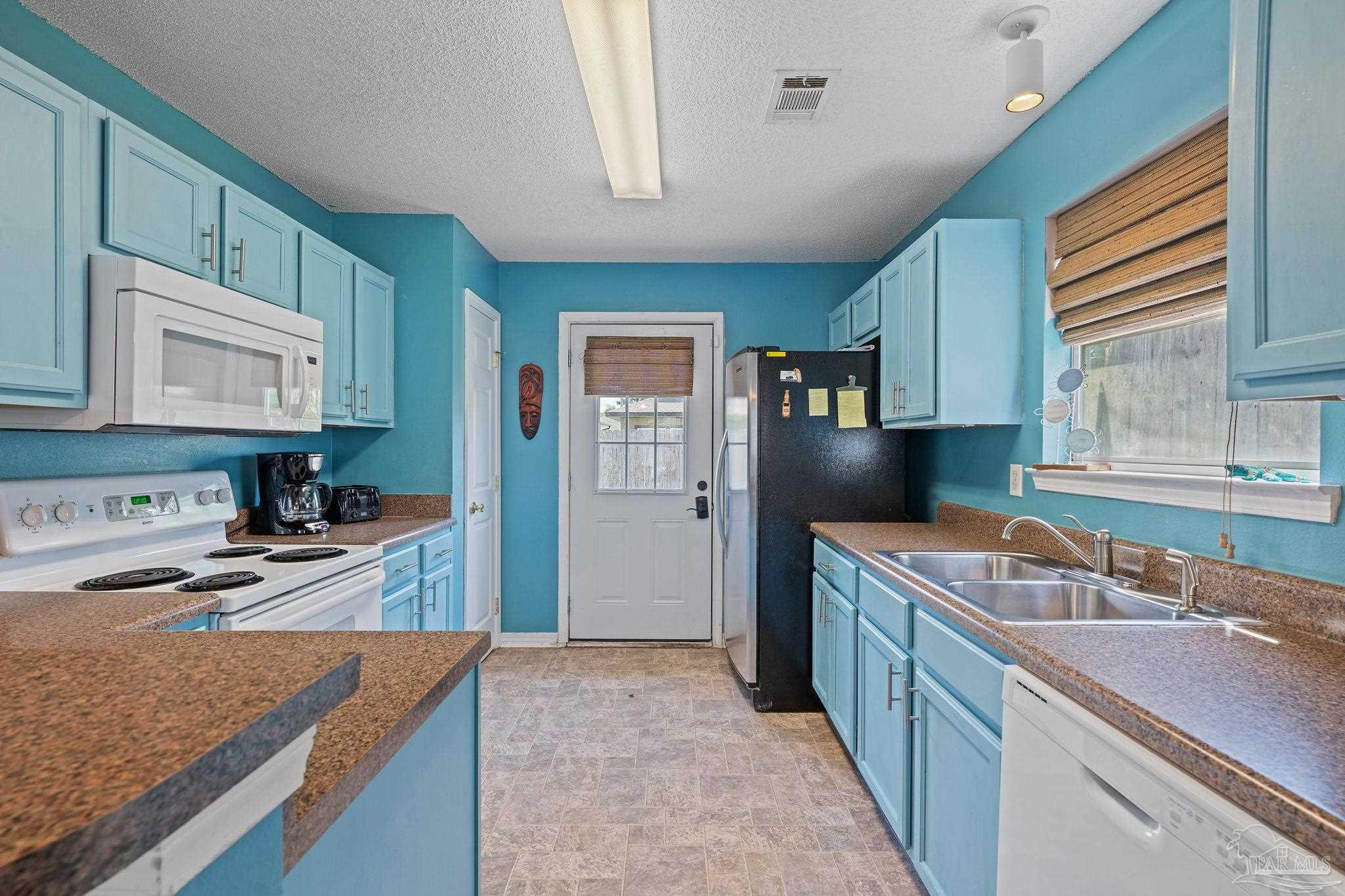 2138 Tom St # 2138 Navarre FL 32566