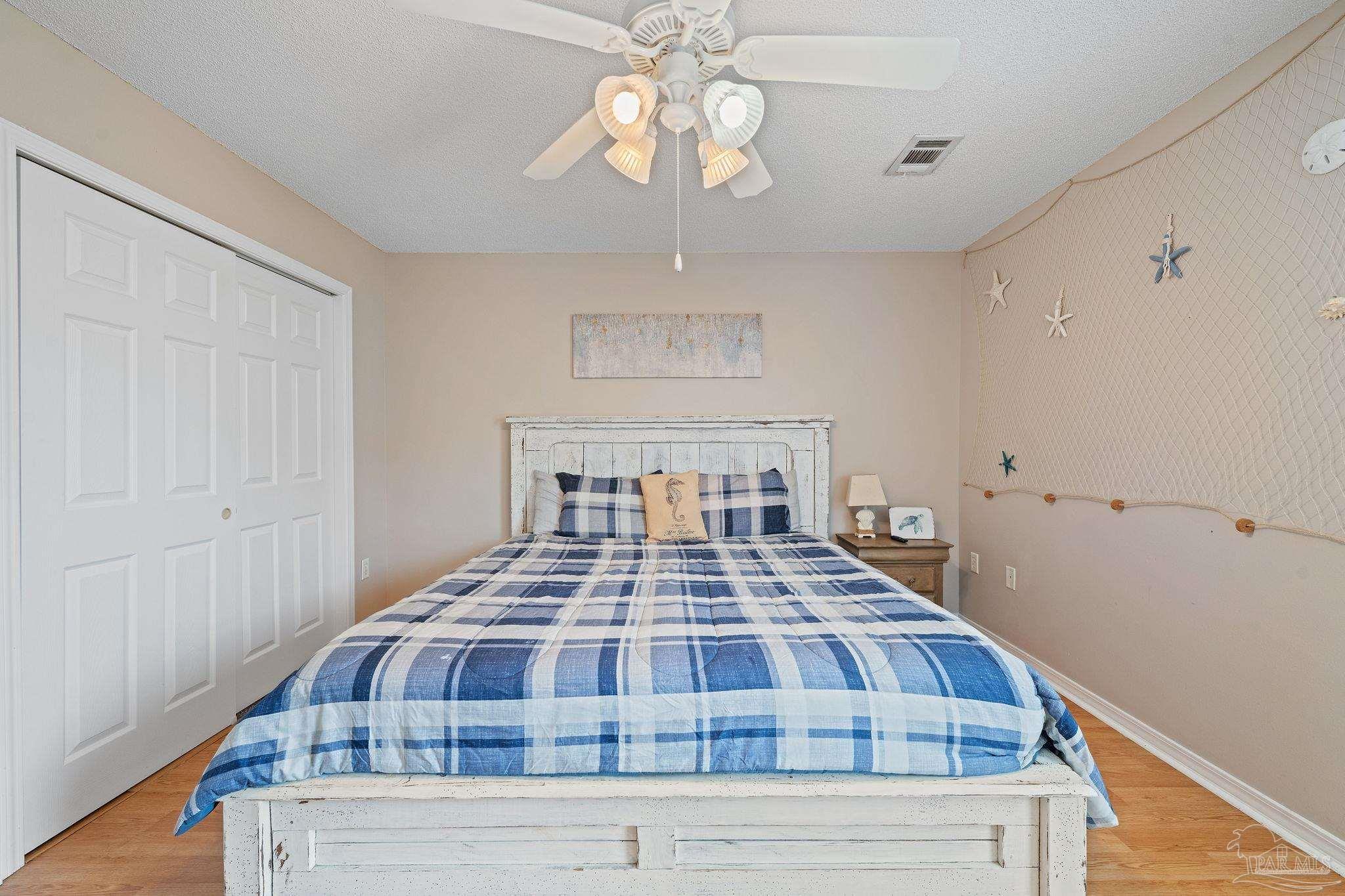 2138 Tom St # 2138 Navarre FL 32566