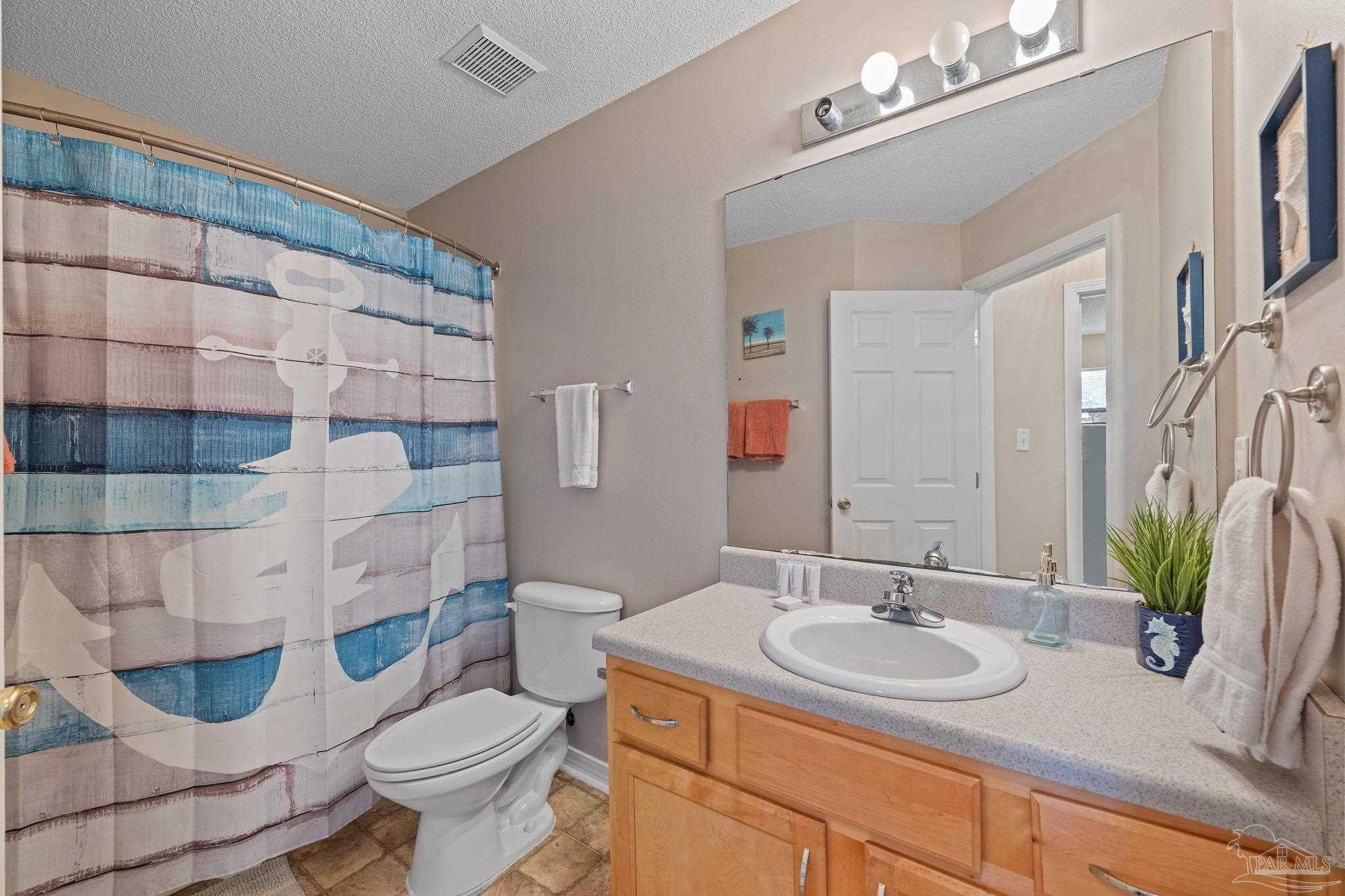 2138 Tom St # 2138 Navarre FL 32566