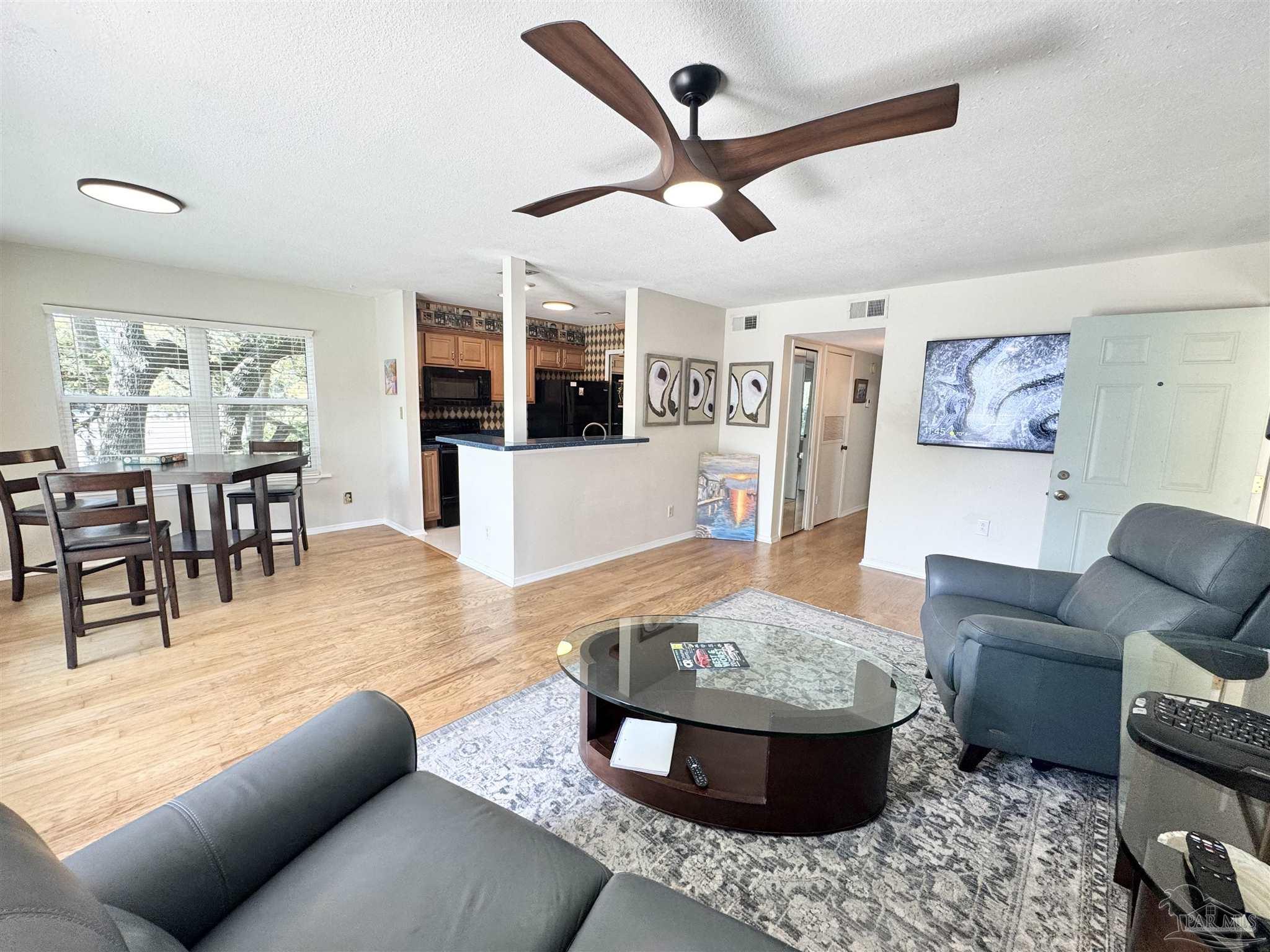 200 Pensacola Beach Rd # J2 Gulf Breeze FL 32561