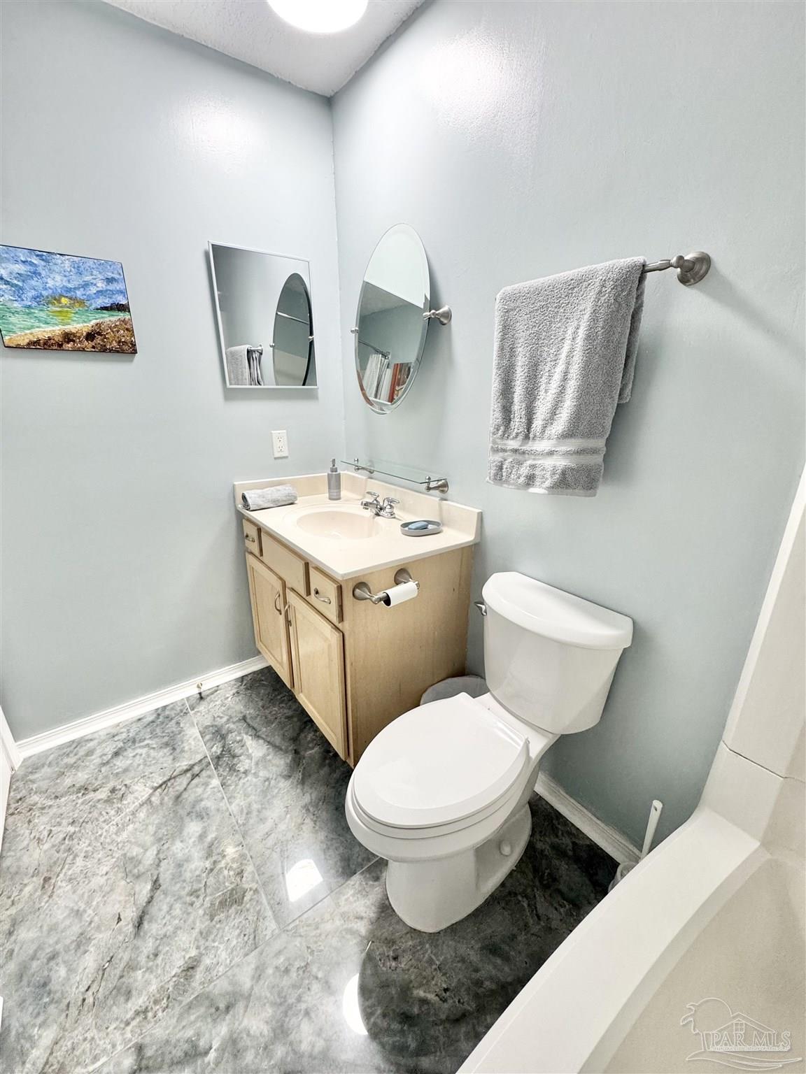 200 Pensacola Beach Rd # J2 Gulf Breeze FL 32561