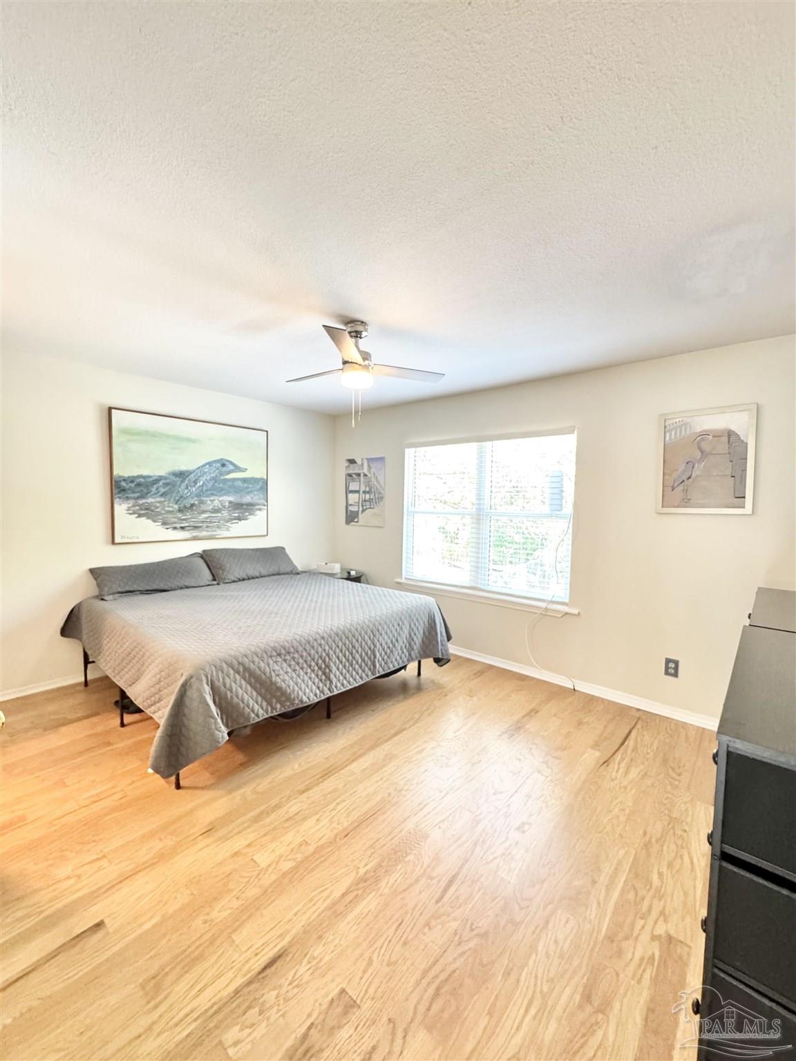 200 Pensacola Beach Rd # J2 Gulf Breeze FL 32561