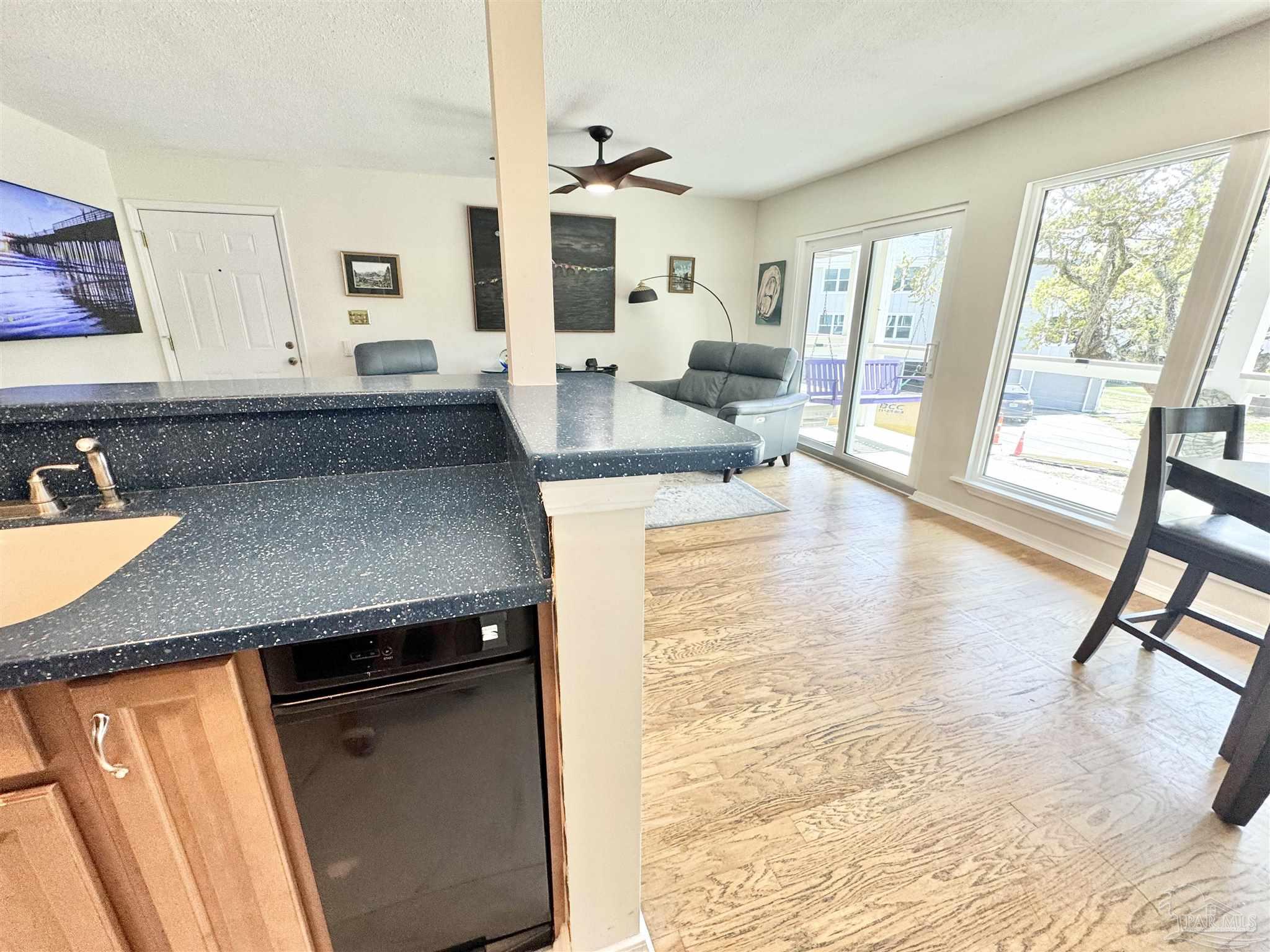 200 Pensacola Beach Rd # J2 Gulf Breeze FL 32561