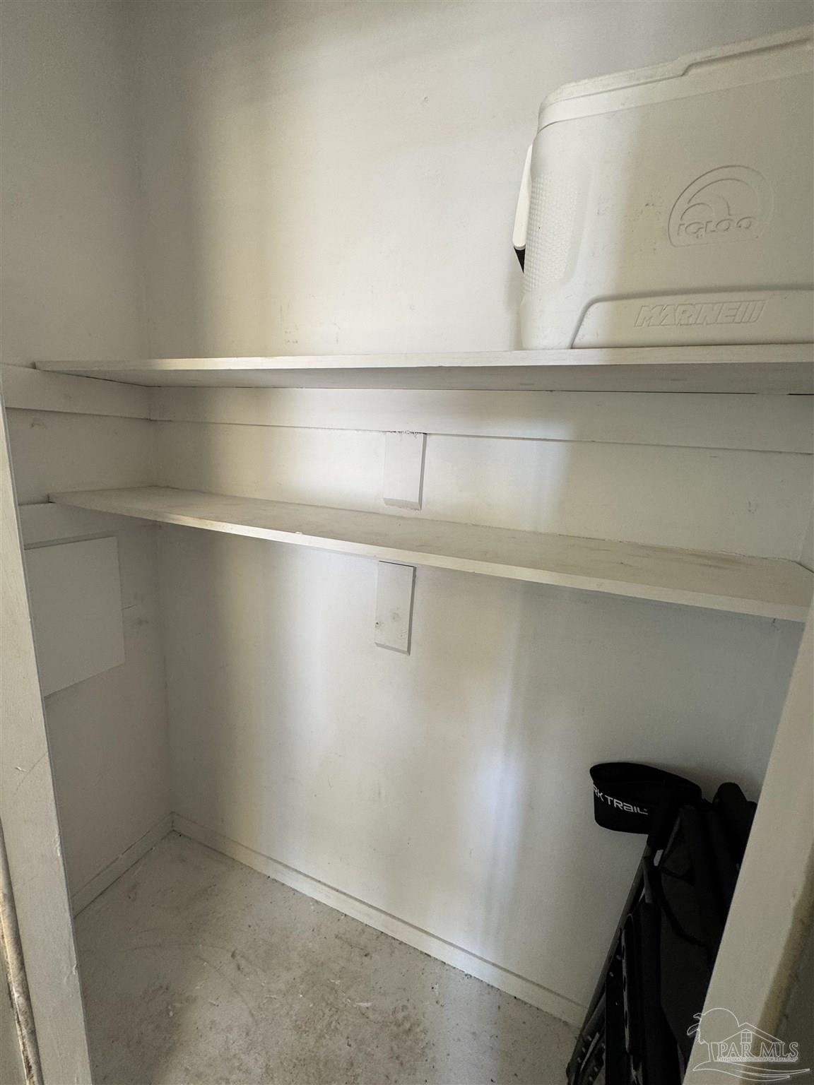 200 Pensacola Beach Rd # J2 Gulf Breeze FL 32561
