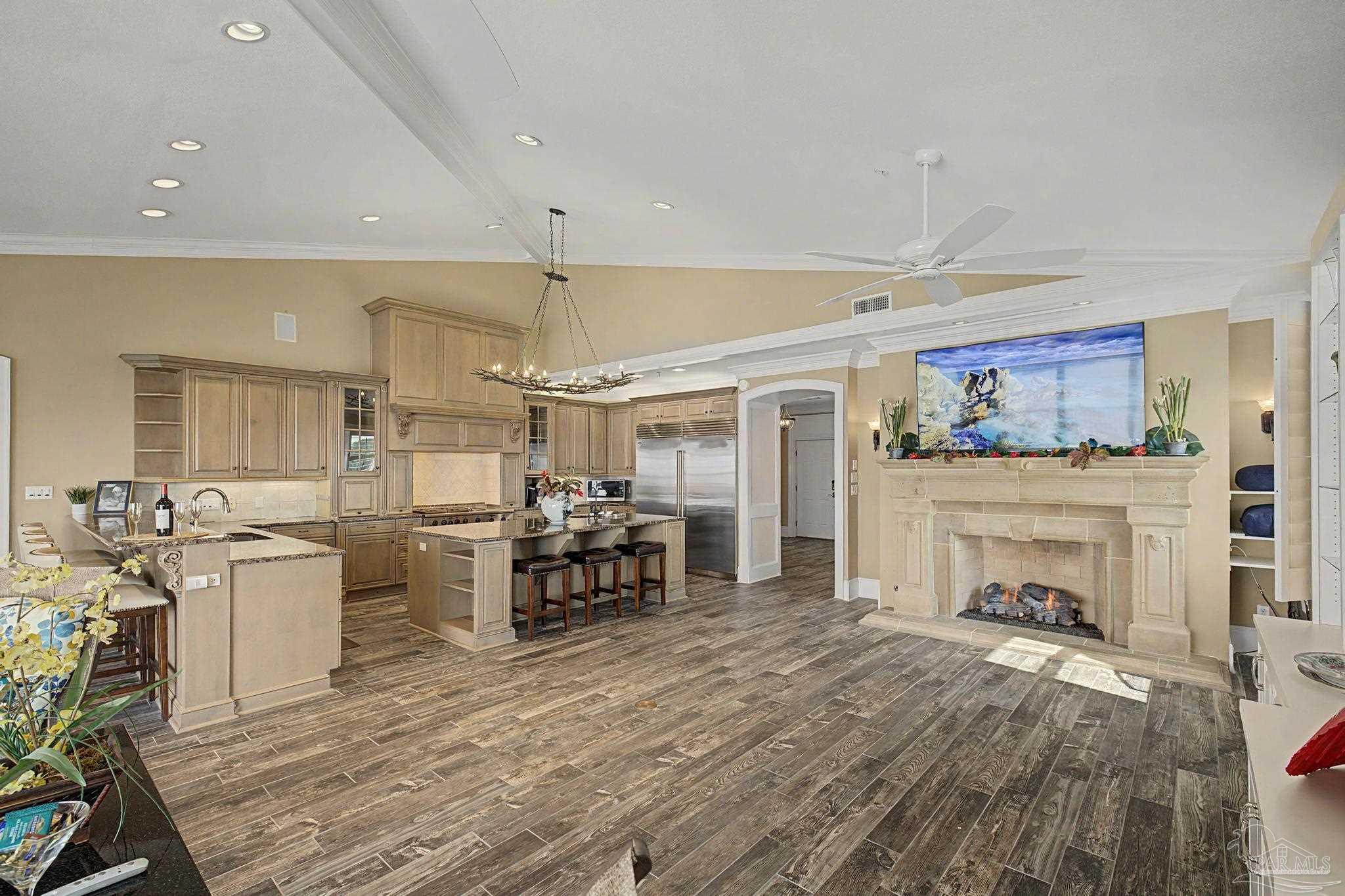 4050 Indigo Dr # 301 Pensacola FL 32507