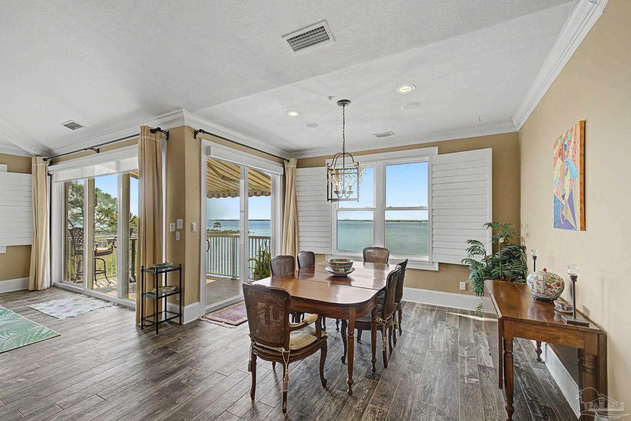 4050 Indigo Dr # 301 Pensacola FL 32507
