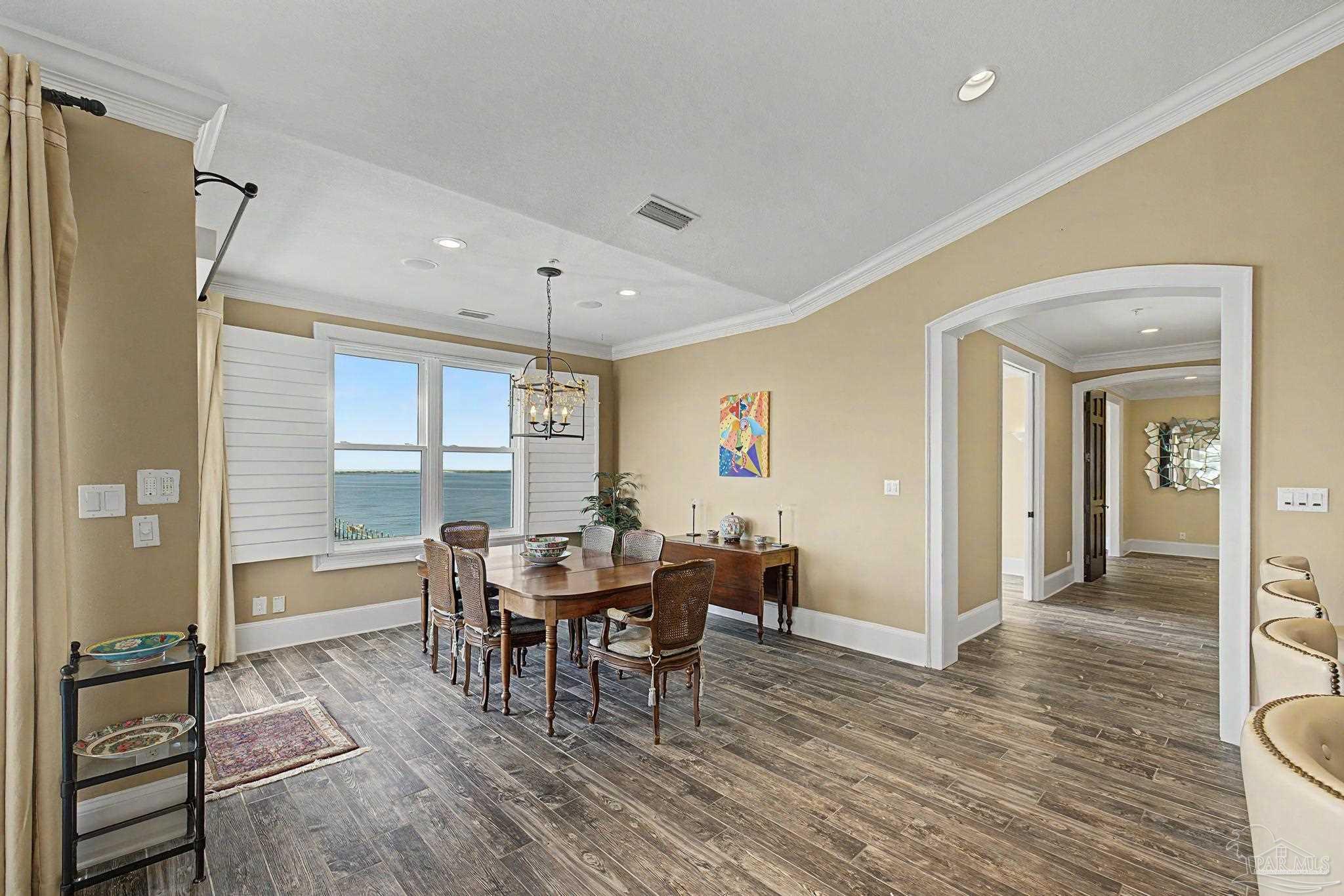 4050 Indigo Dr # 301 Pensacola FL 32507