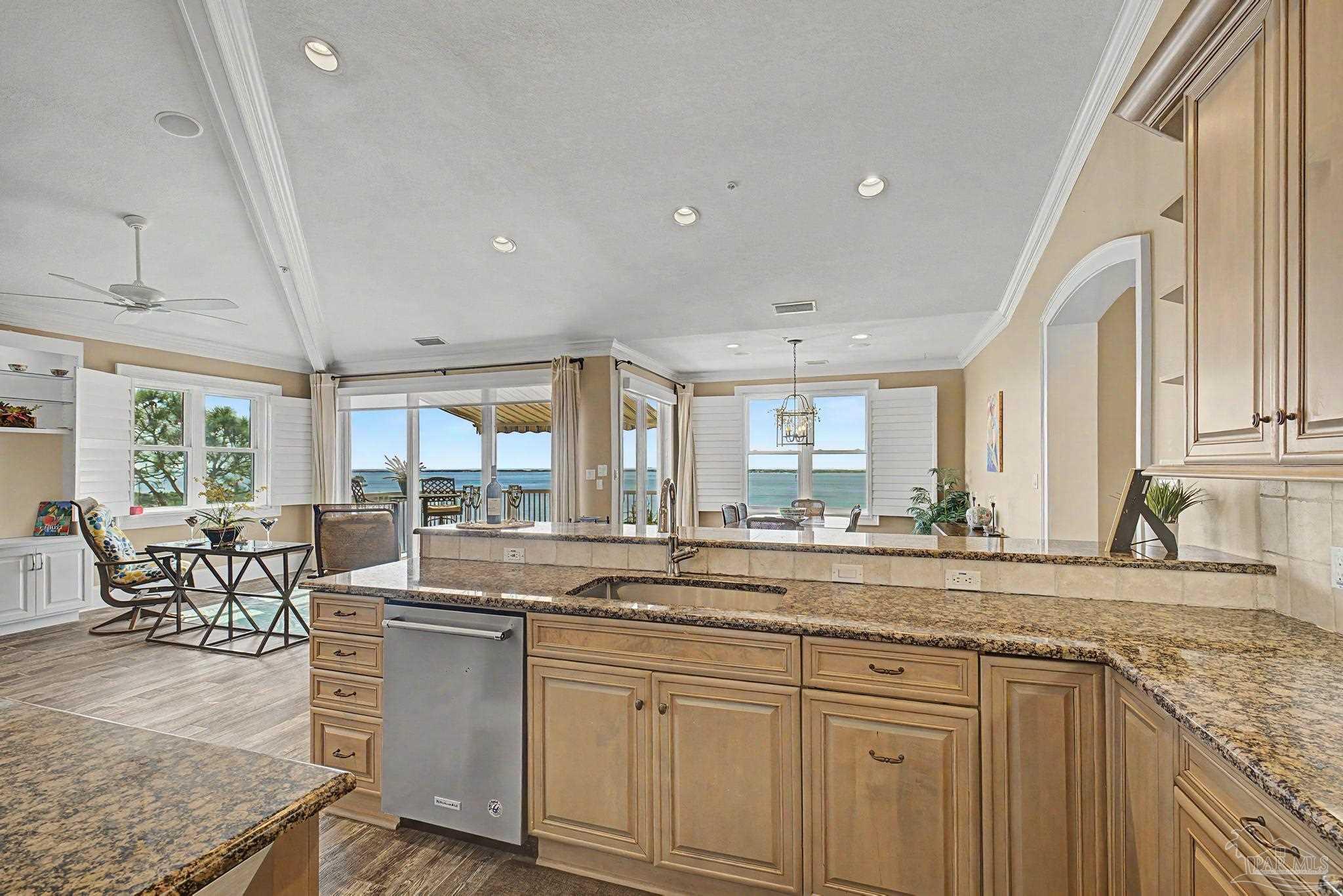 4050 Indigo Dr # 301 Pensacola FL 32507