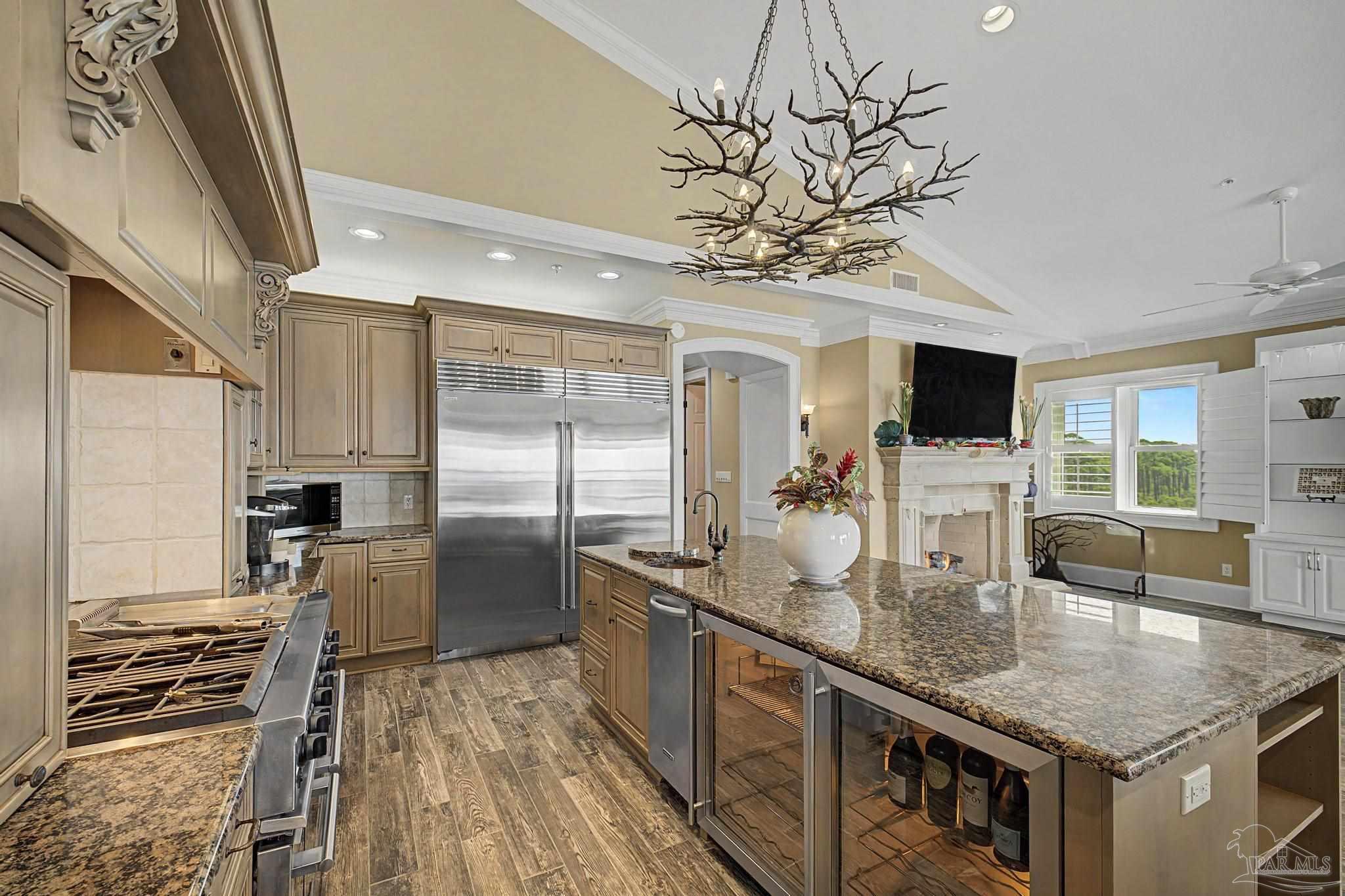 4050 Indigo Dr # 301 Pensacola FL 32507