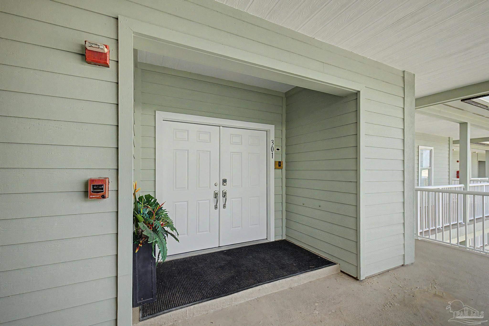 4050 Indigo Dr # 301 Pensacola FL 32507