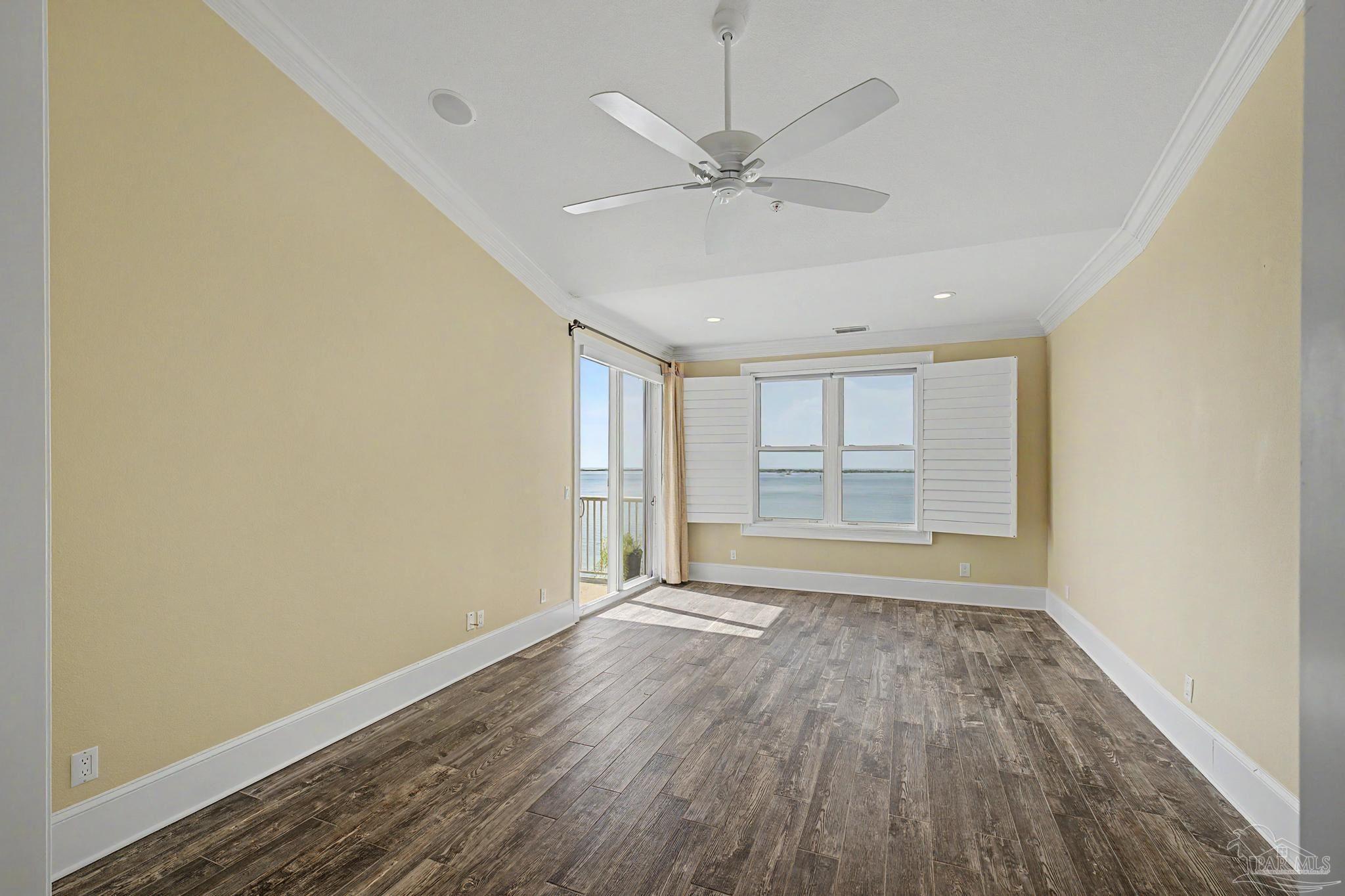 4050 Indigo Dr # 301 Pensacola FL 32507