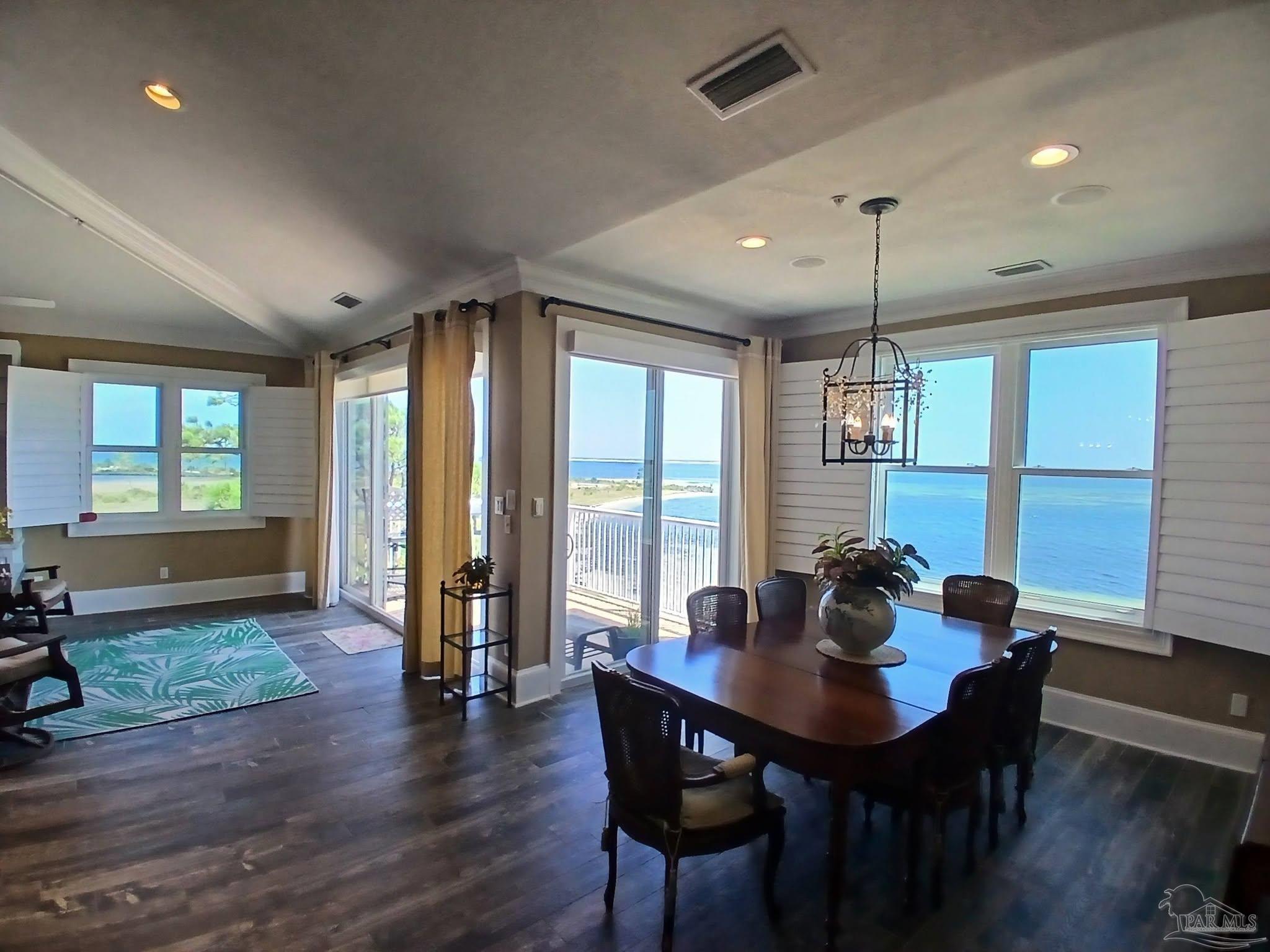 4050 Indigo Dr # 301 Pensacola FL 32507