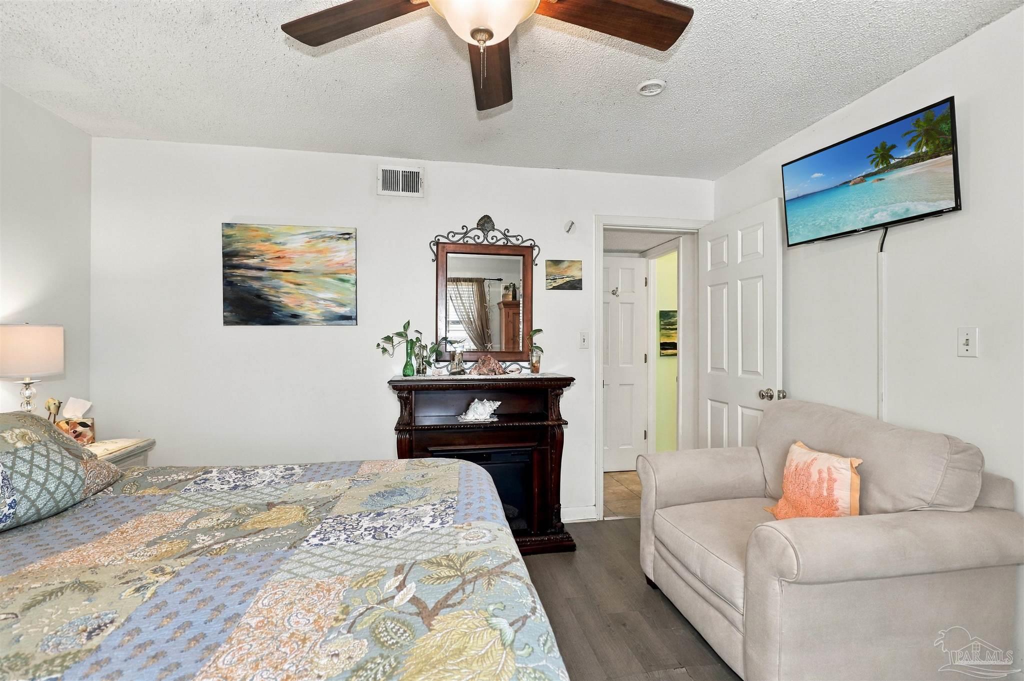 1650 Via Deluna Dr # E3 Pensacola Beach FL 32561