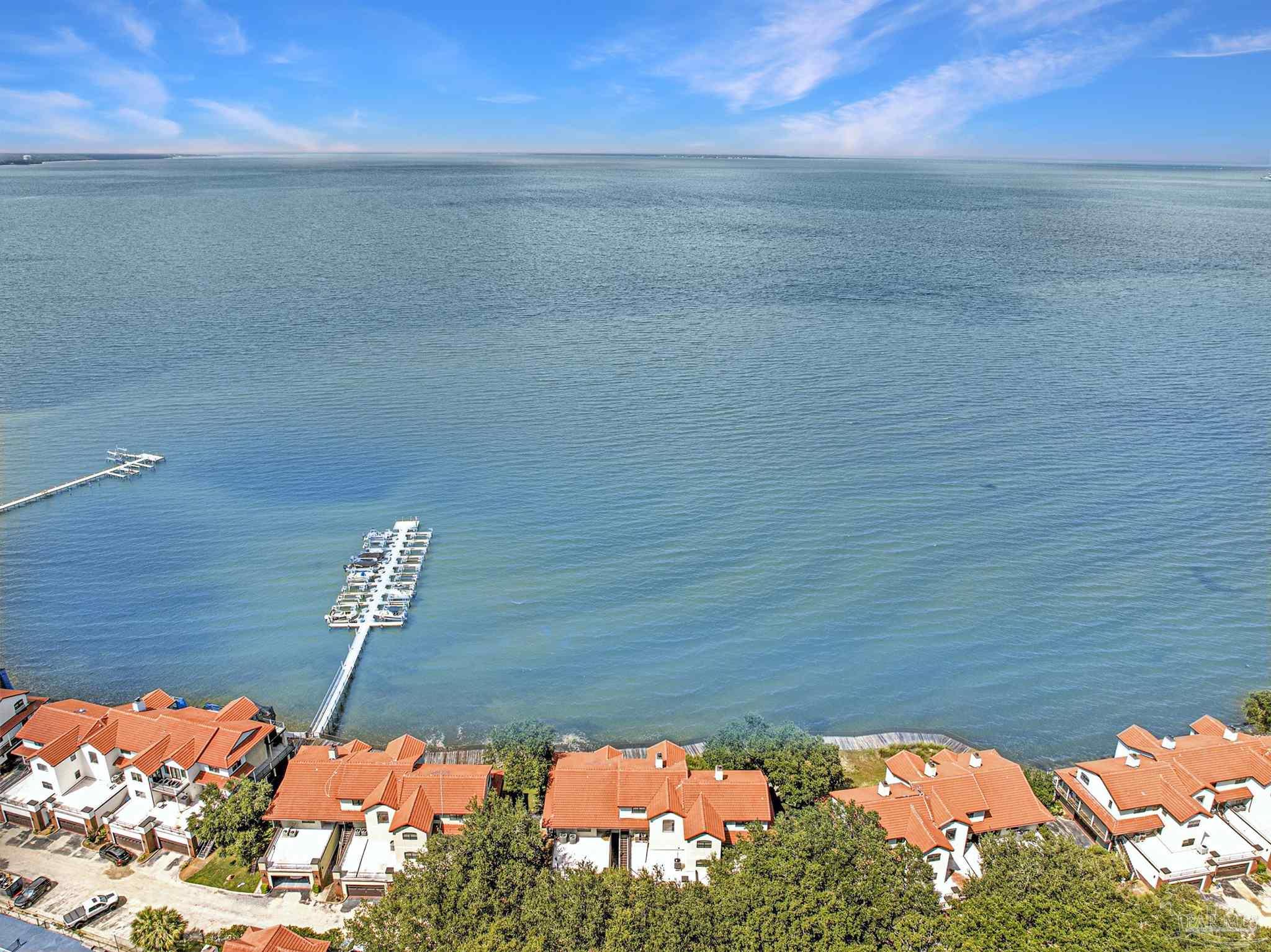80 Baybridge Dr # B Gulf Breeze FL 32561