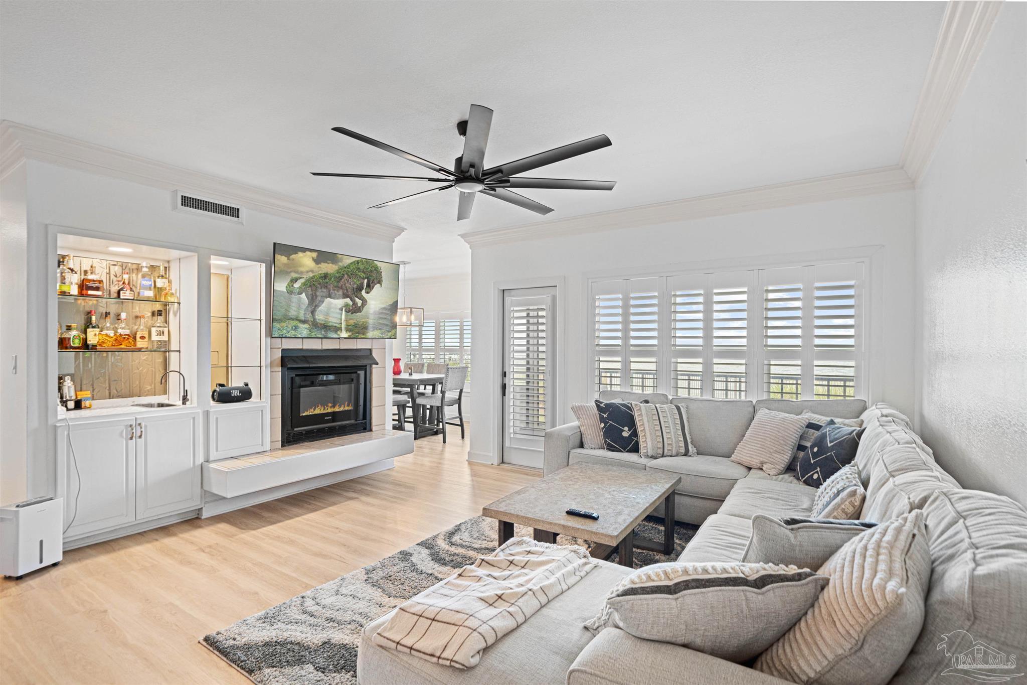 80 Baybridge Dr # B Gulf Breeze FL 32561