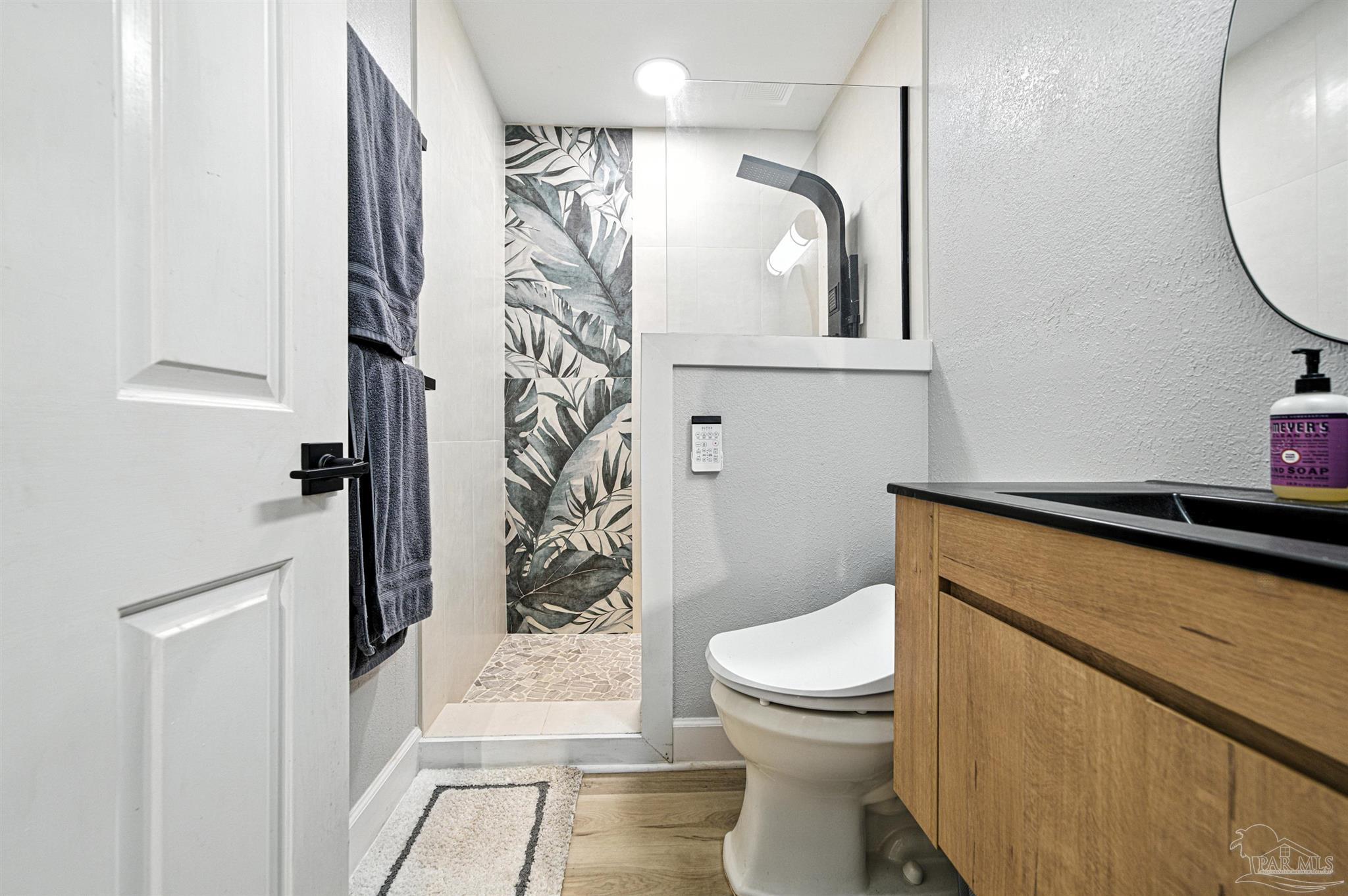 80 Baybridge Dr # B Gulf Breeze FL 32561