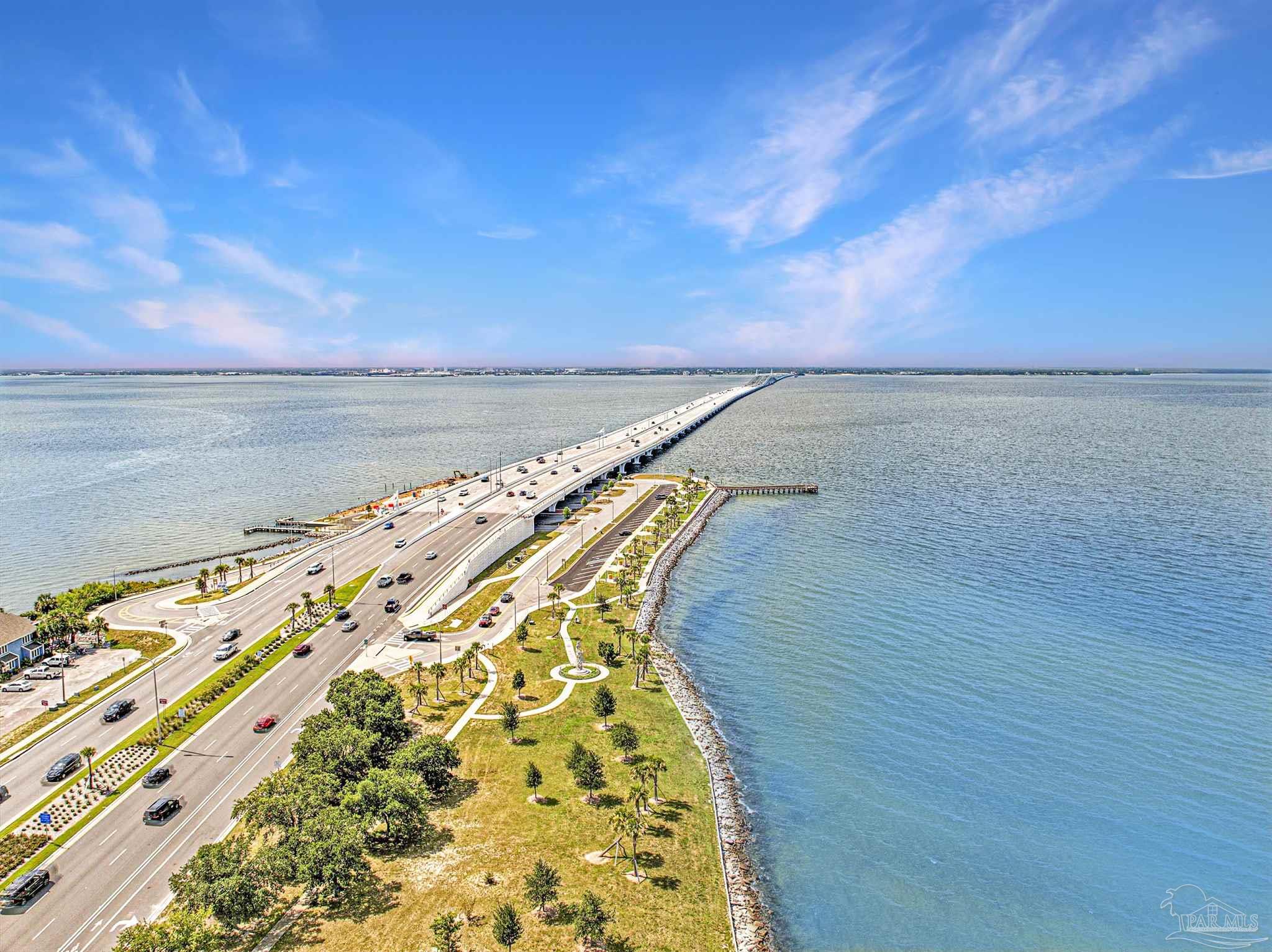 80 Baybridge Dr # B Gulf Breeze FL 32561