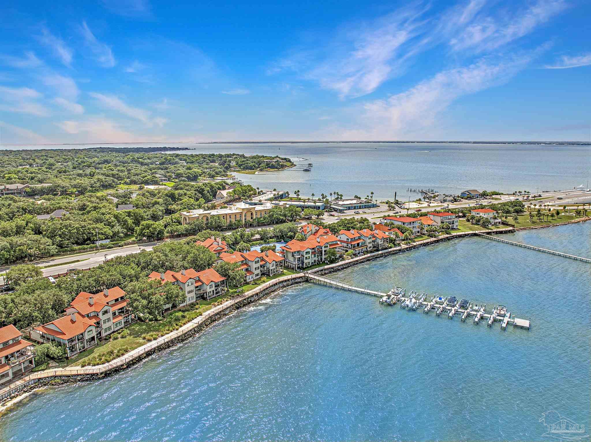 80 Baybridge Dr # B Gulf Breeze FL 32561