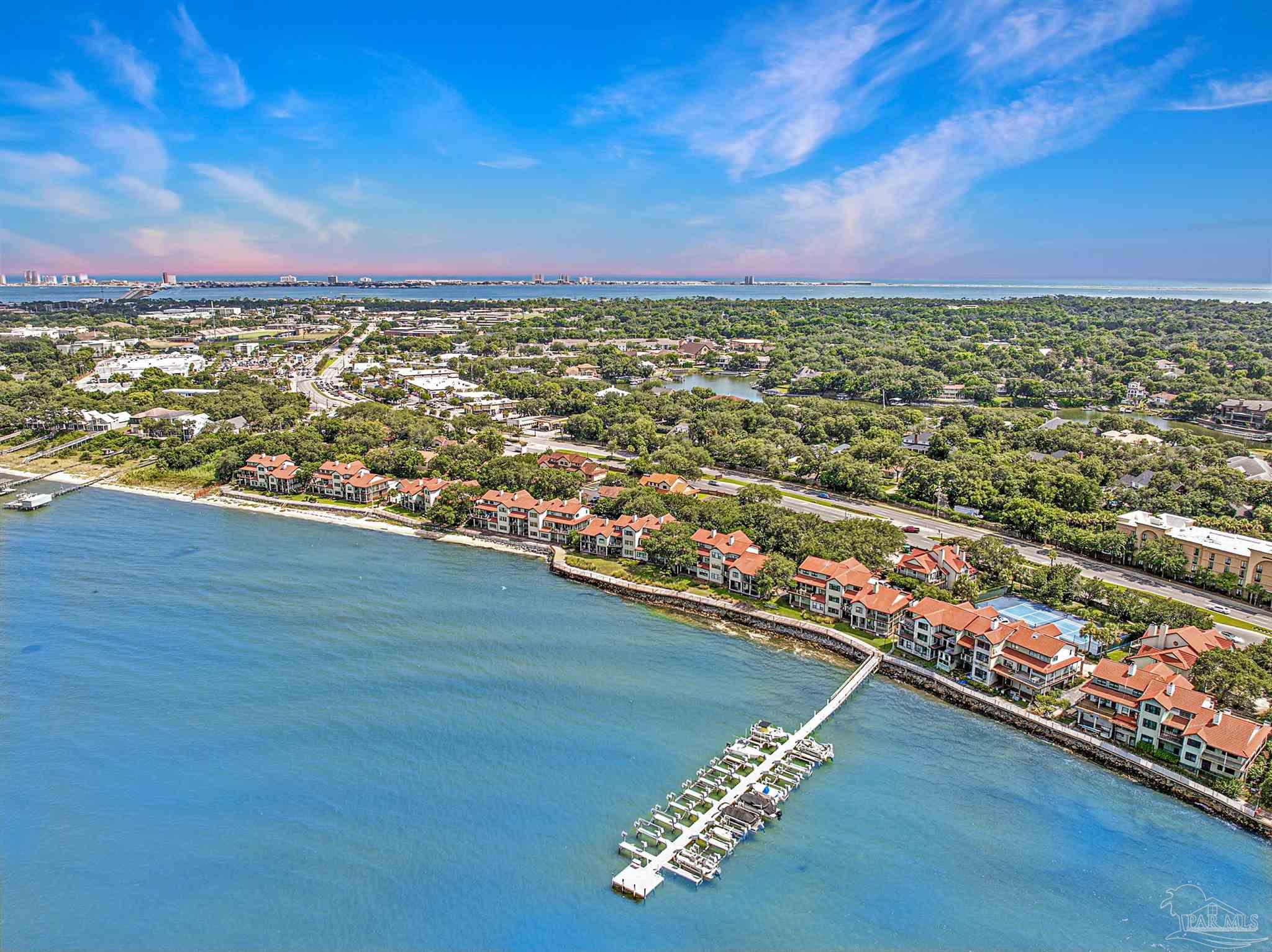 80 Baybridge Dr # B Gulf Breeze FL 32561