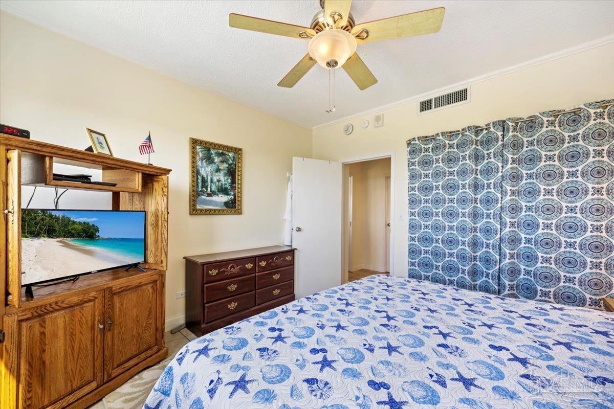 825 Bayshore Dr # 803 Pensacola FL 32507