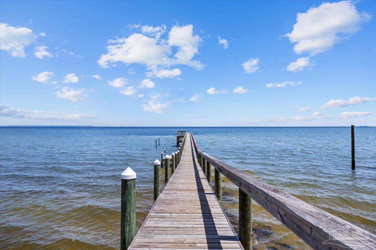 825 Bayshore Dr # 803 Pensacola FL 32507
