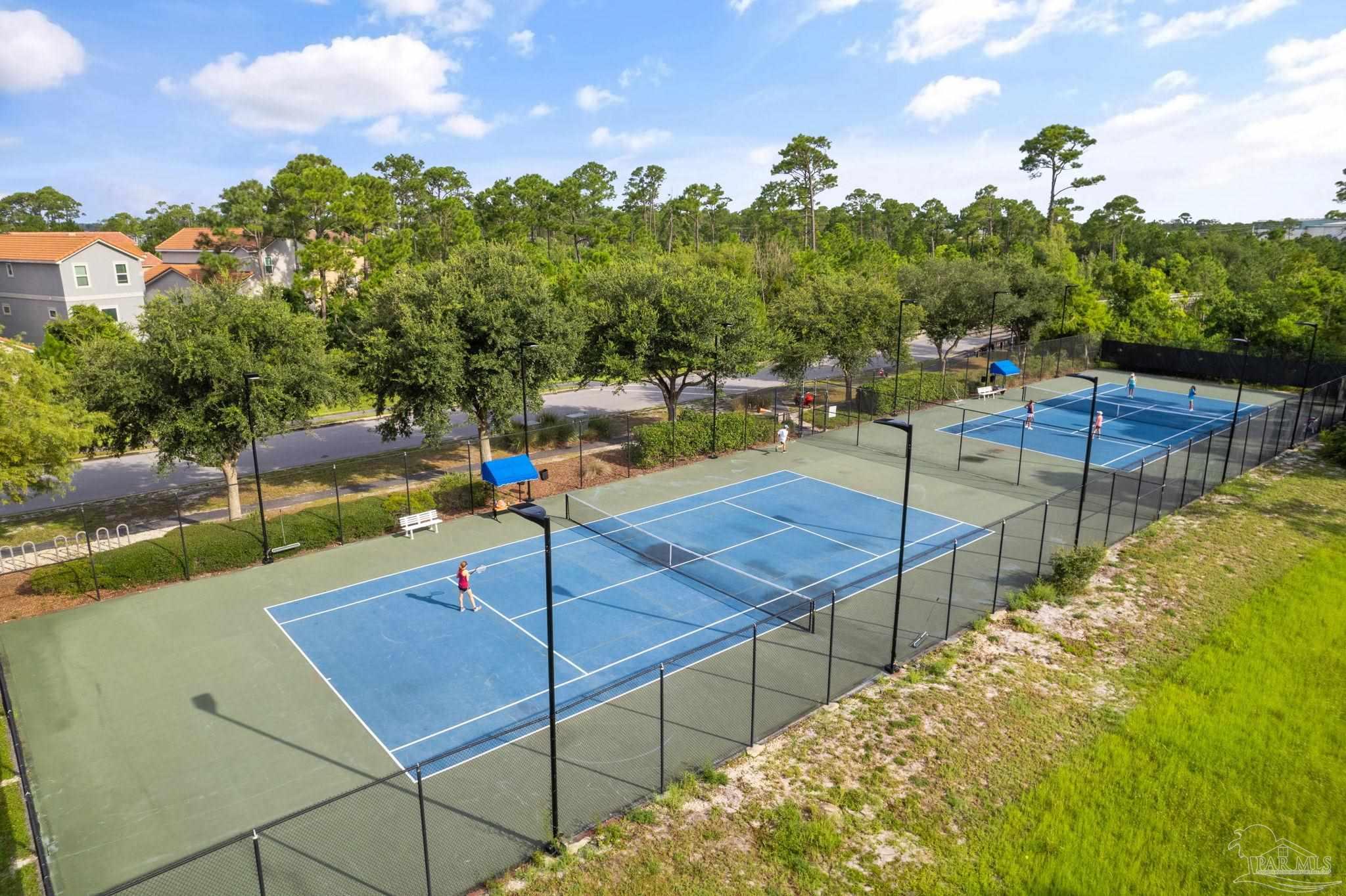 612 Lost Key Dr # 405b Pensacola FL 32507