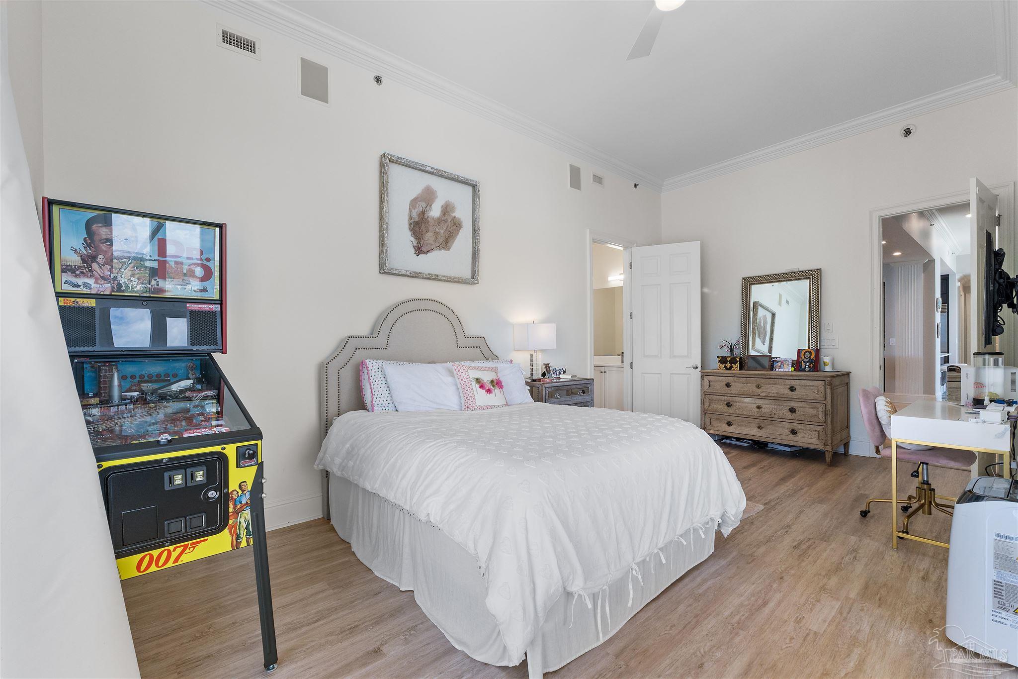 14239 Perdido Key Dr # 8 Pensacola FL 32507