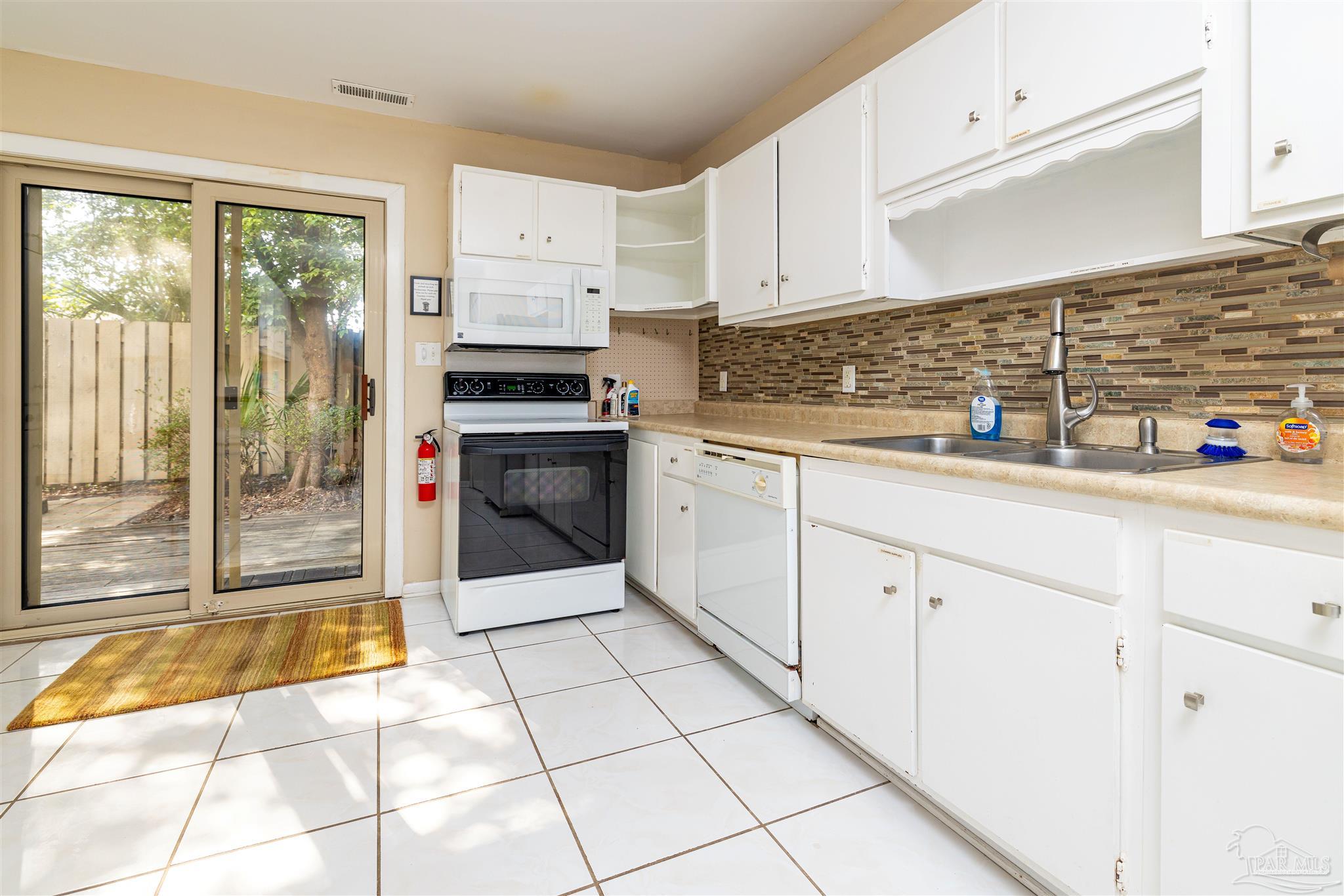 4840 Huron Drive Pensacola FL 32507