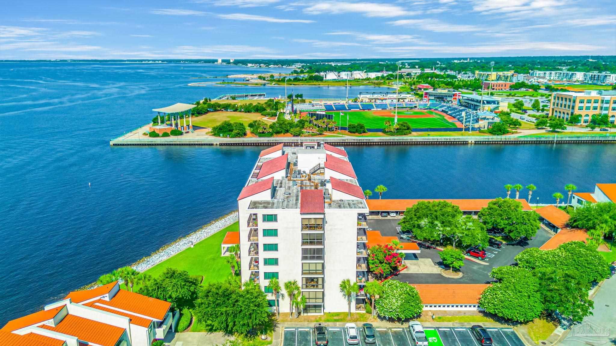 105 Port Royal Way Pensacola FL 32502