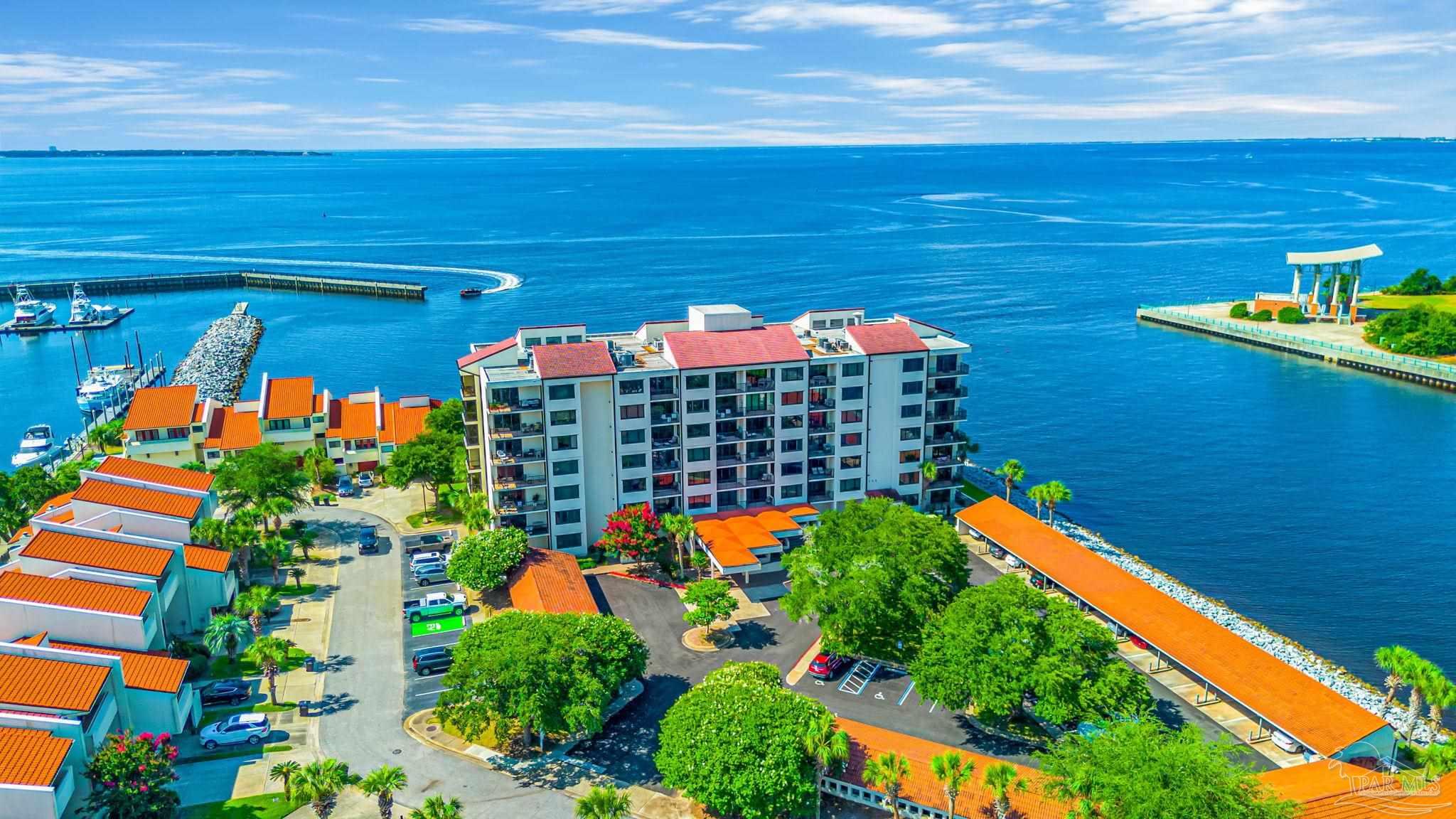 105 Port Royal Way Pensacola FL 32502