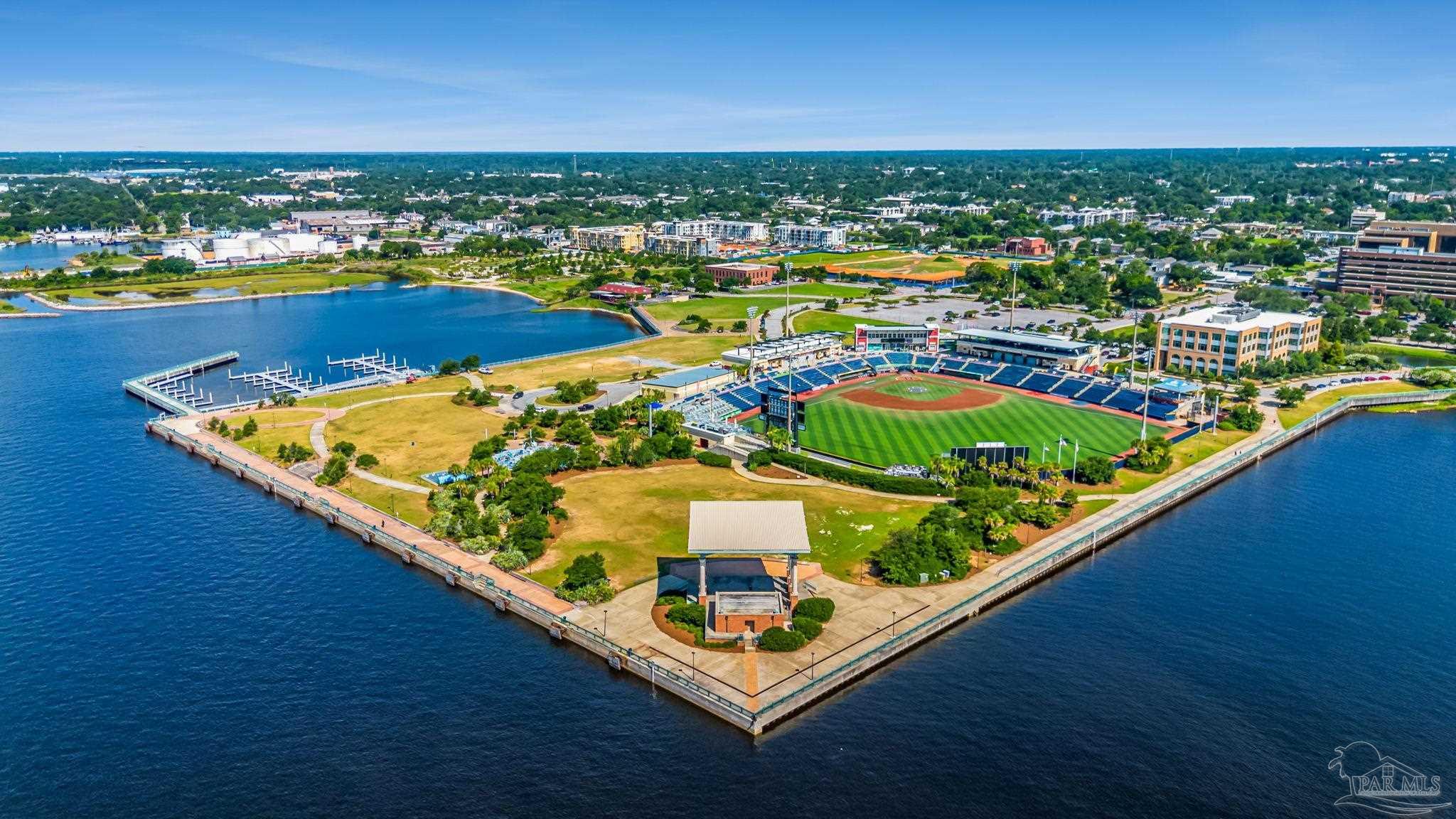 105 Port Royal Way Pensacola FL 32502