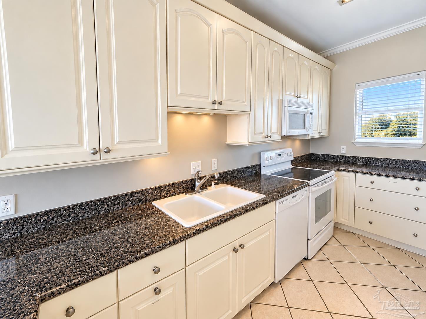 1150 Ft Pickens Rd # D2 Pensacola Beach FL 32561