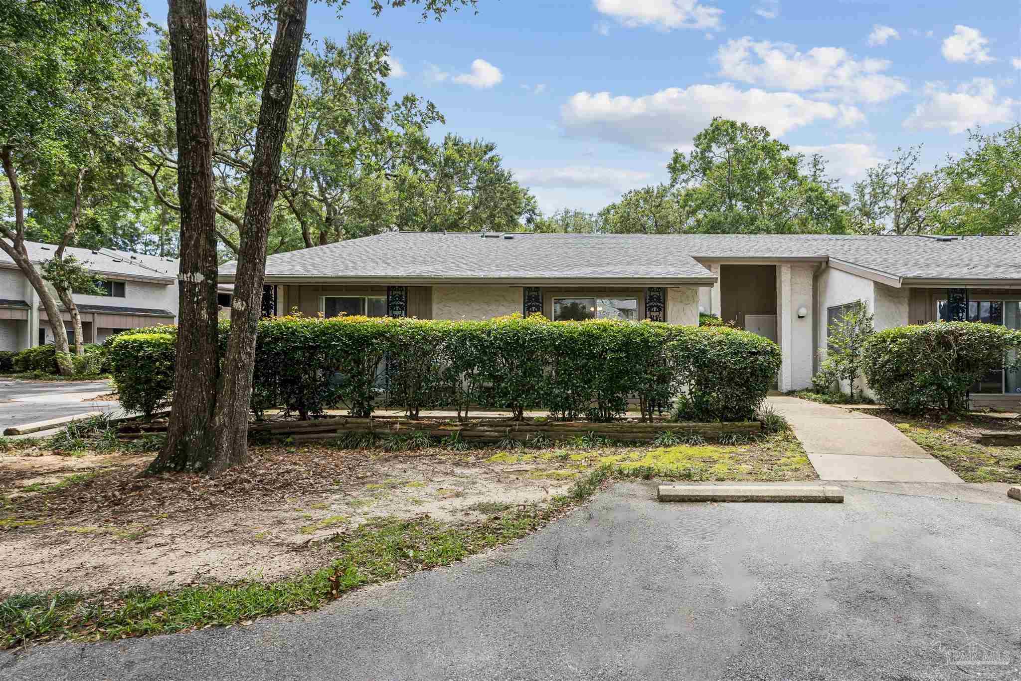 3400 Wimbledon Dr # 20 Pensacola FL 32504