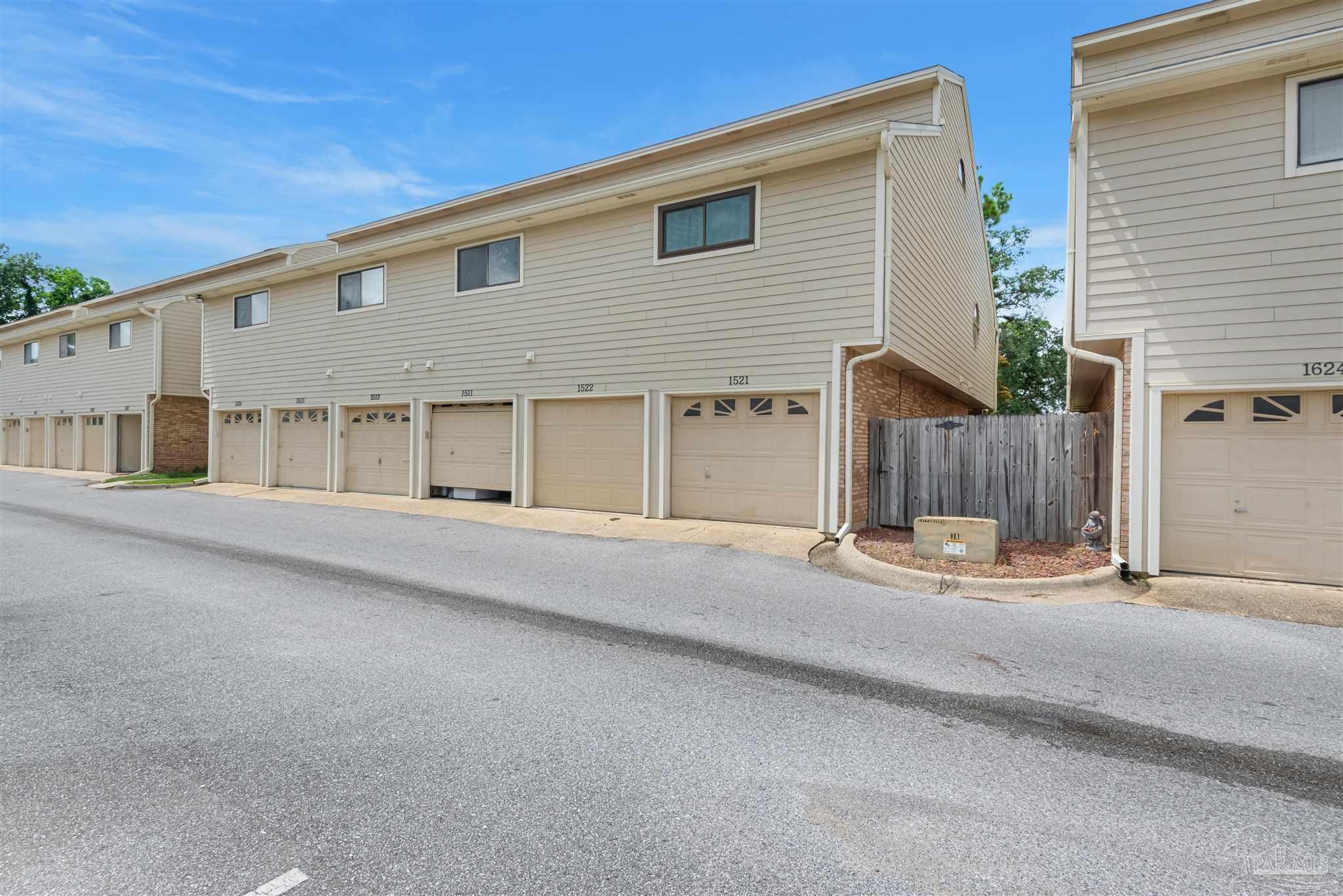5001 Grande Dr # 1522 Pensacola FL 32504