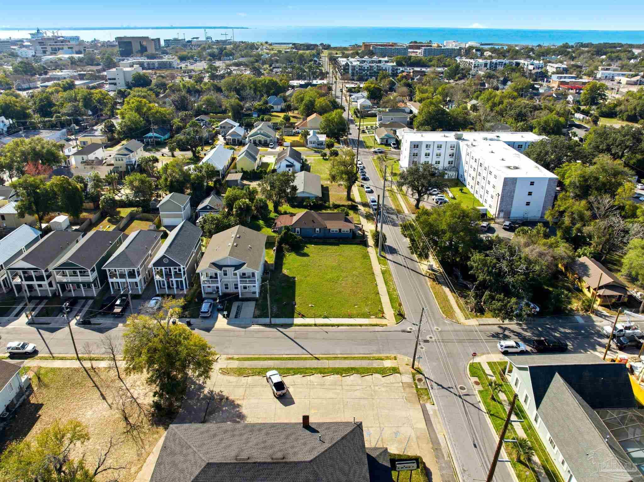 000 W Wright Street Pensacola FL 32501