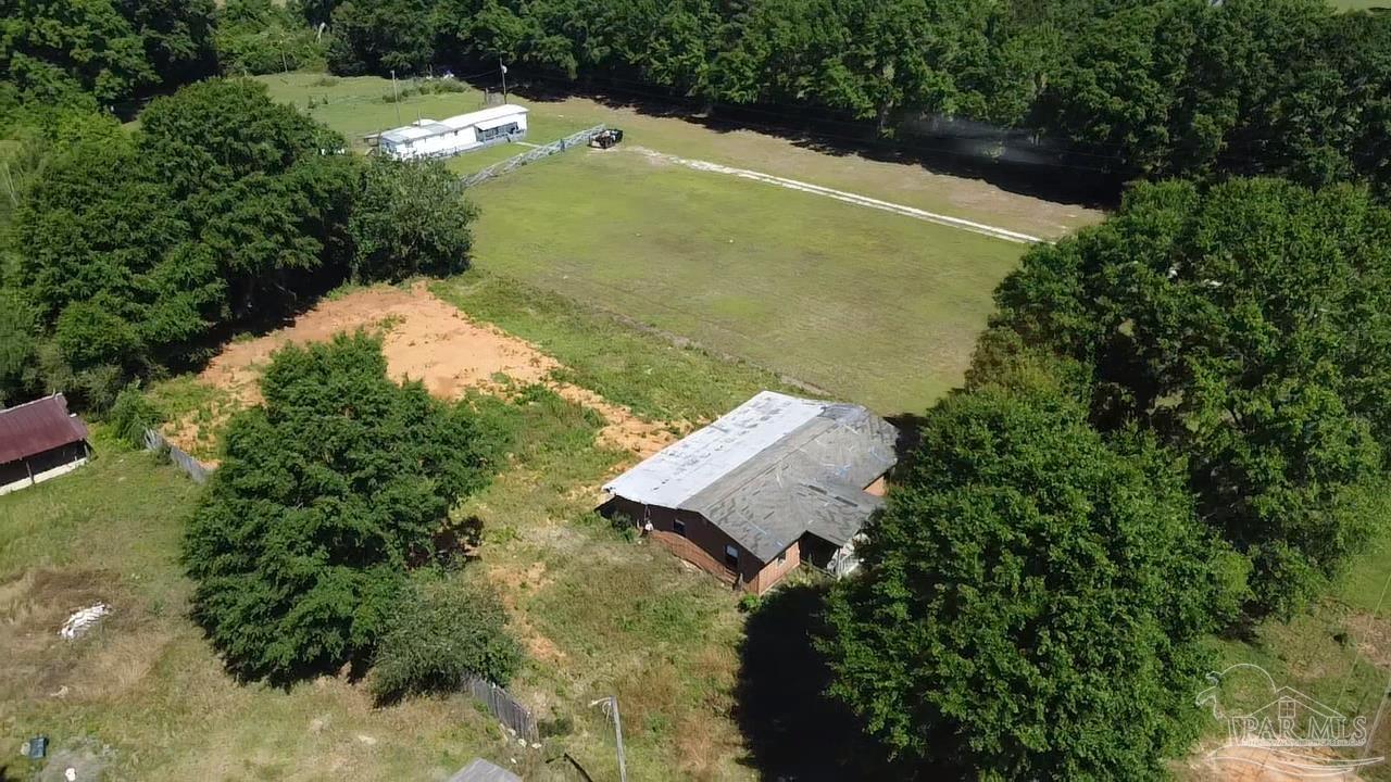 5431 Highway 99 Century FL 32535