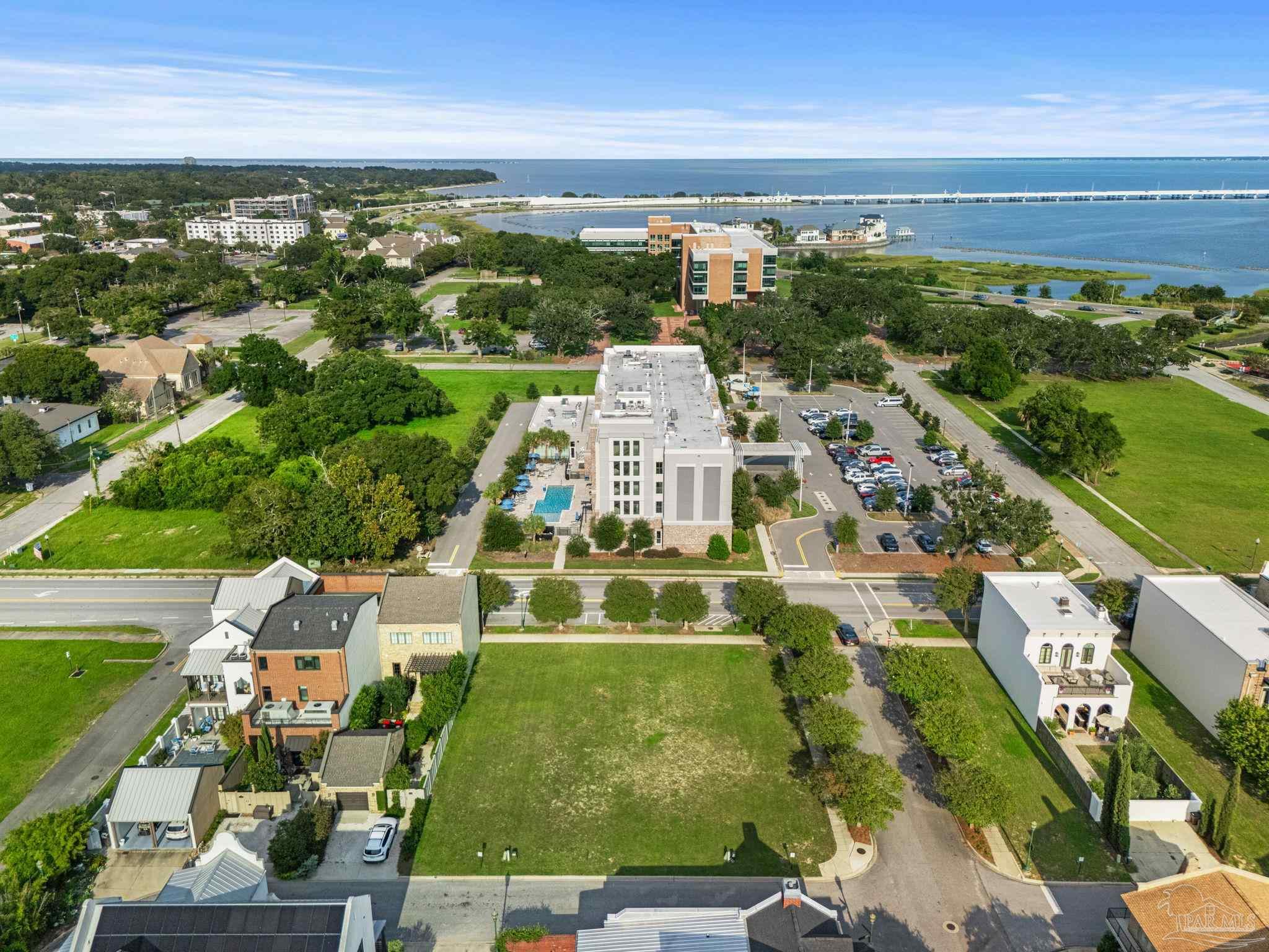 19 North 9th Avenue Pensacola FL 32502