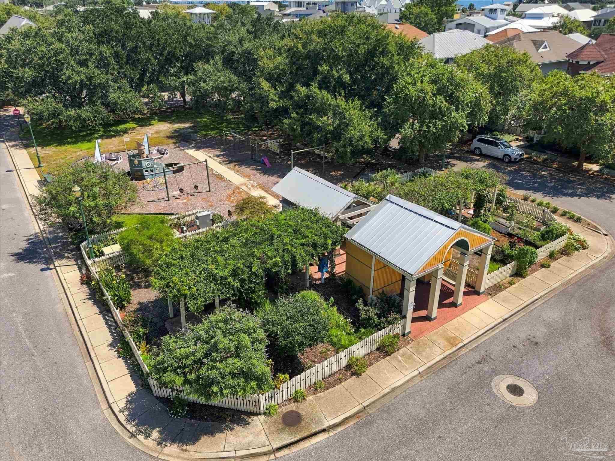 19 North 9th Avenue Pensacola FL 32502