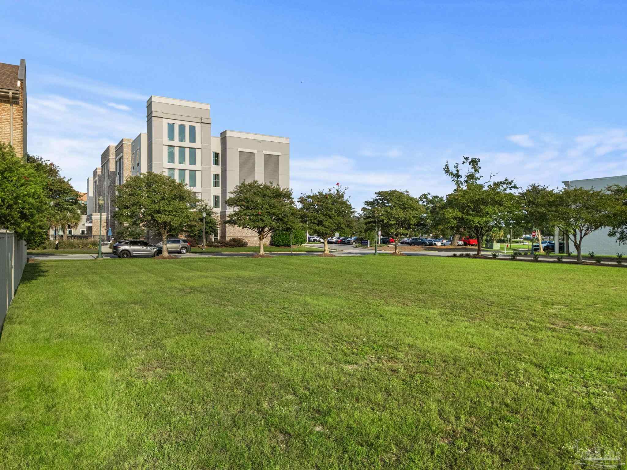 19 North 9th Avenue Pensacola FL 32502
