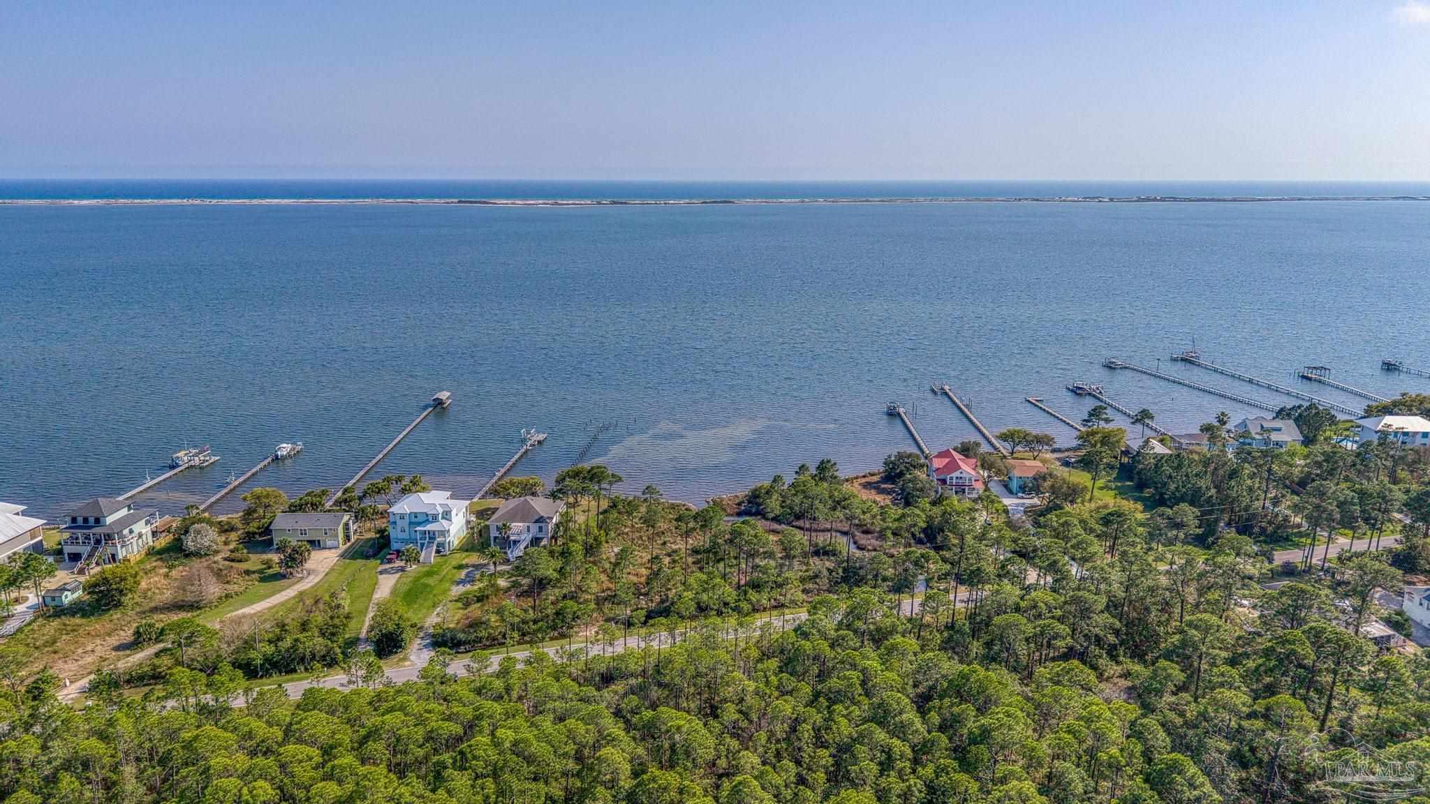 5503 Soundside Drive Gulf Breeze FL 32563