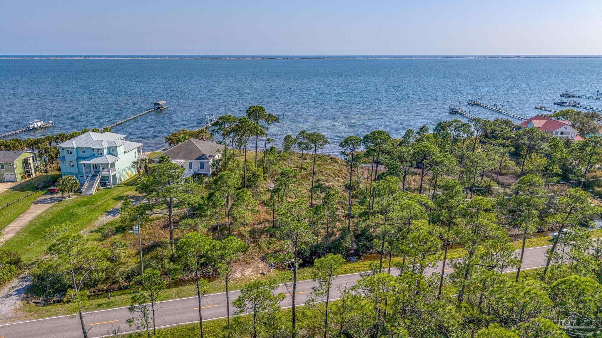 5503 Soundside Drive Gulf Breeze FL 32563